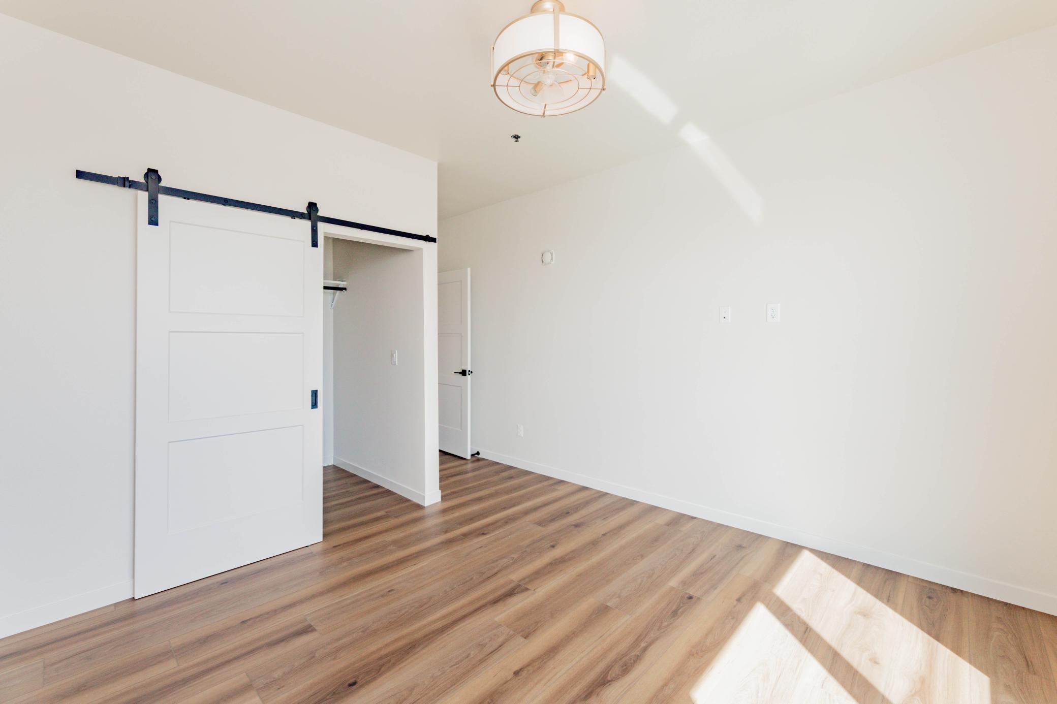 2023 condo for sale at 300 Main Avenue, Unit 702 in Fargo, ND — 3 bed, 2 bath (photo 22 of 41)