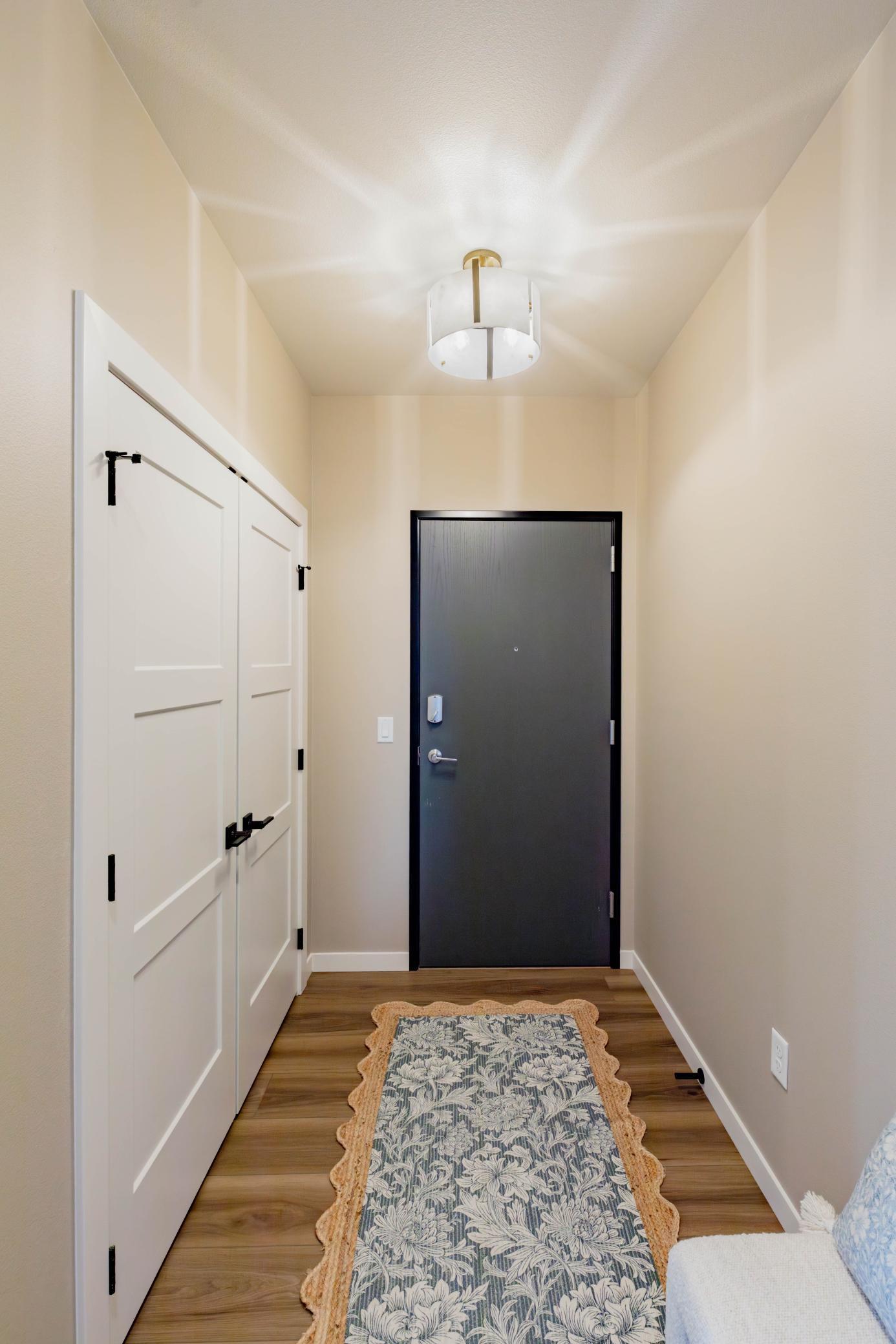 2023 condo for sale at 300 Main Avenue, Unit 702 in Fargo, ND — 3 bed, 2 bath (photo 39 of 41)
