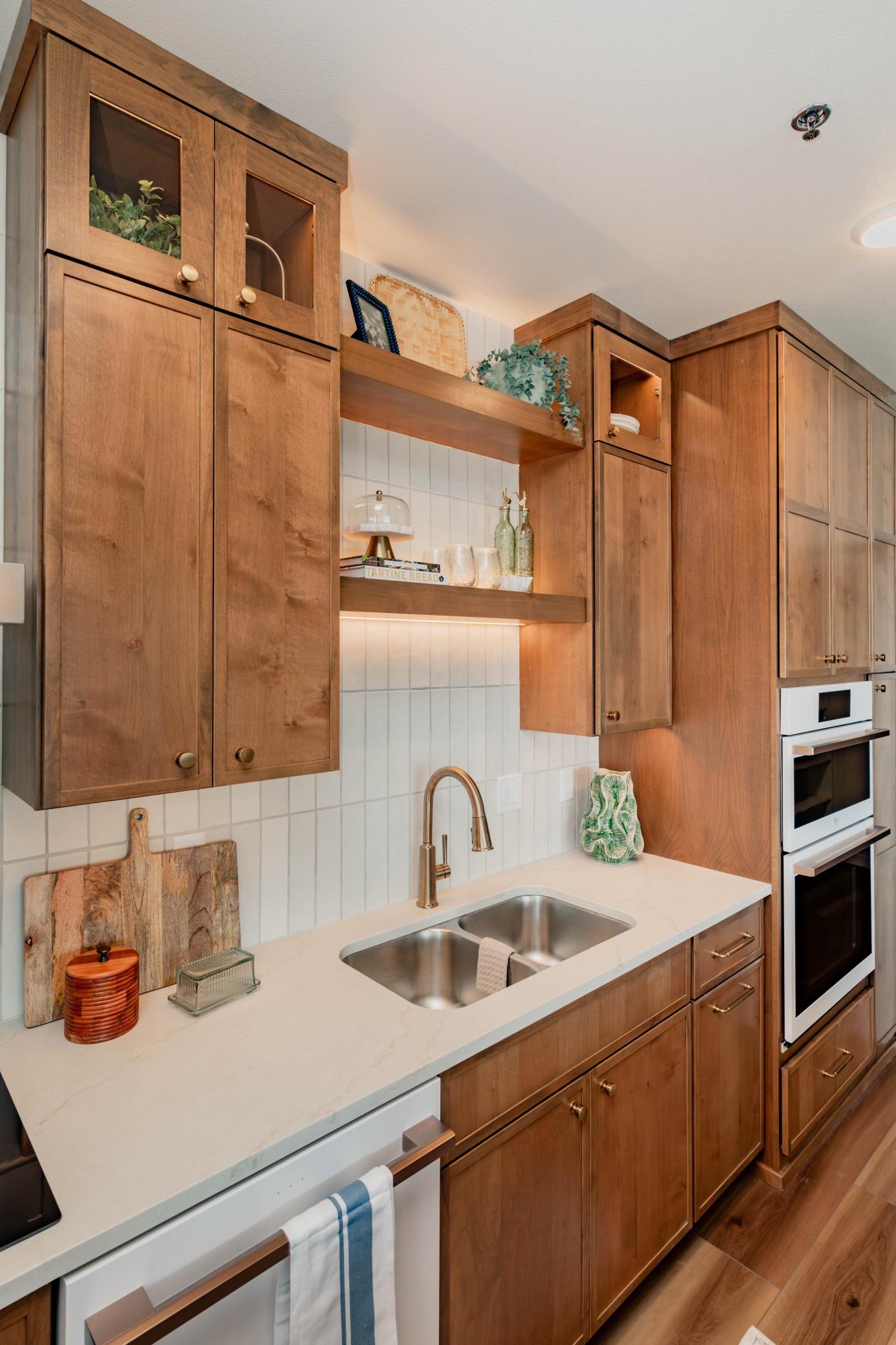 2023 condo for sale at 300 Main Avenue, Unit 702 in Fargo, ND — 3 bed, 2 bath (photo 6 of 41)