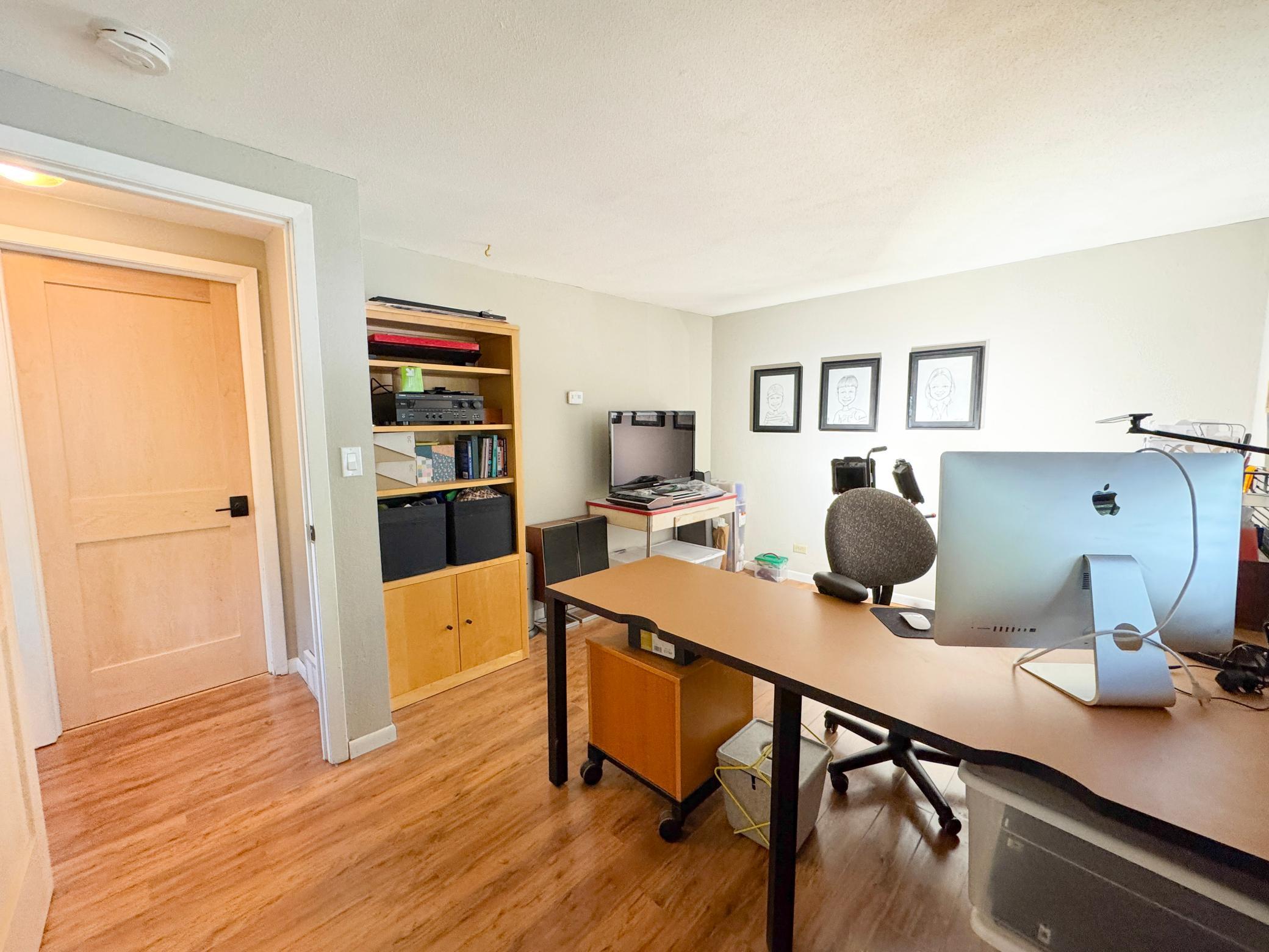 1953 single family home for sale at 1020 W Lincoln Avenue in Fergus Falls, MN — 5 bed, 2 bath (photo 17 of 39)