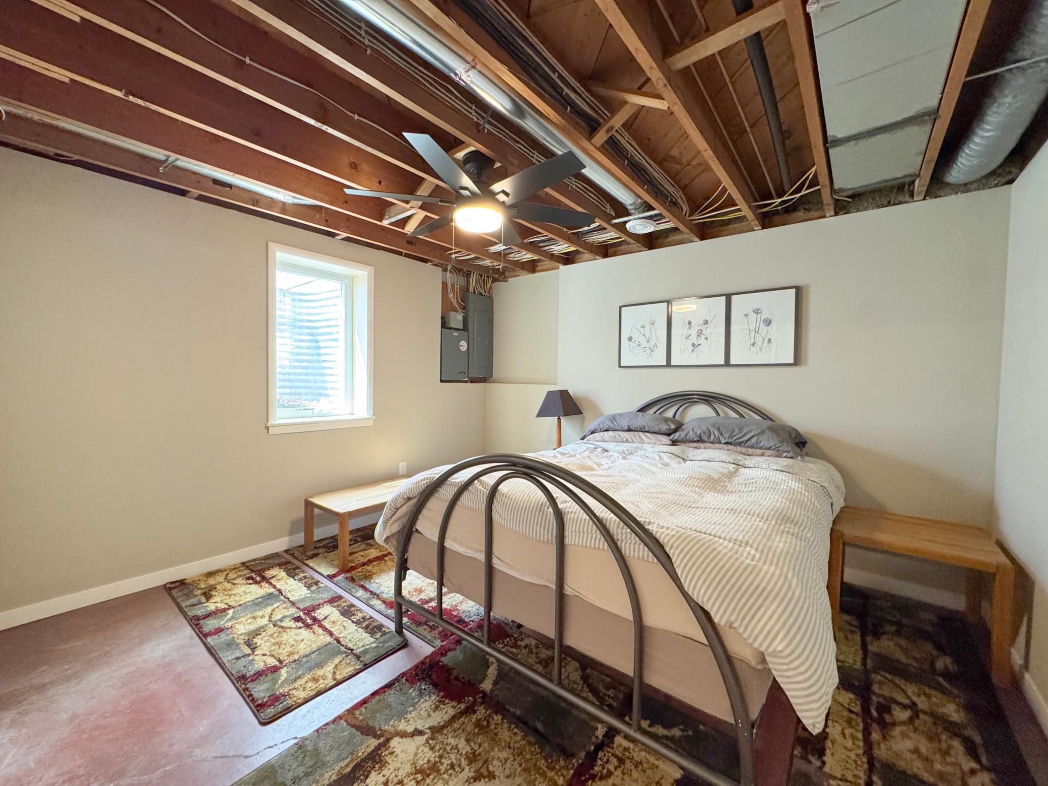 1953 single family home for sale at 1020 W Lincoln Avenue in Fergus Falls, MN — 5 bed, 2 bath (photo 24 of 39)