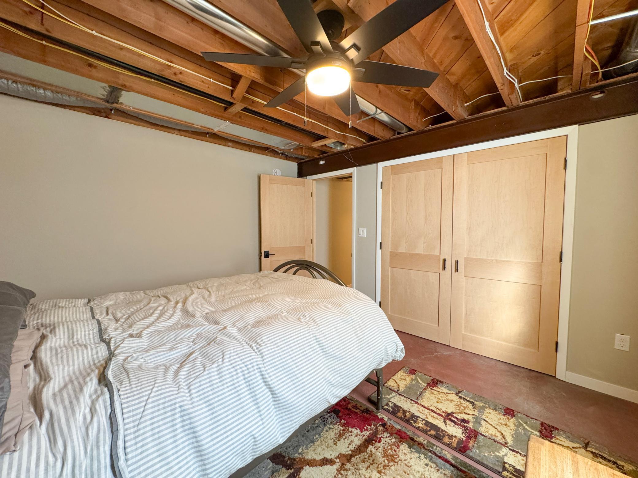 1953 single family home for sale at 1020 W Lincoln Avenue in Fergus Falls, MN — 5 bed, 2 bath (photo 25 of 39)