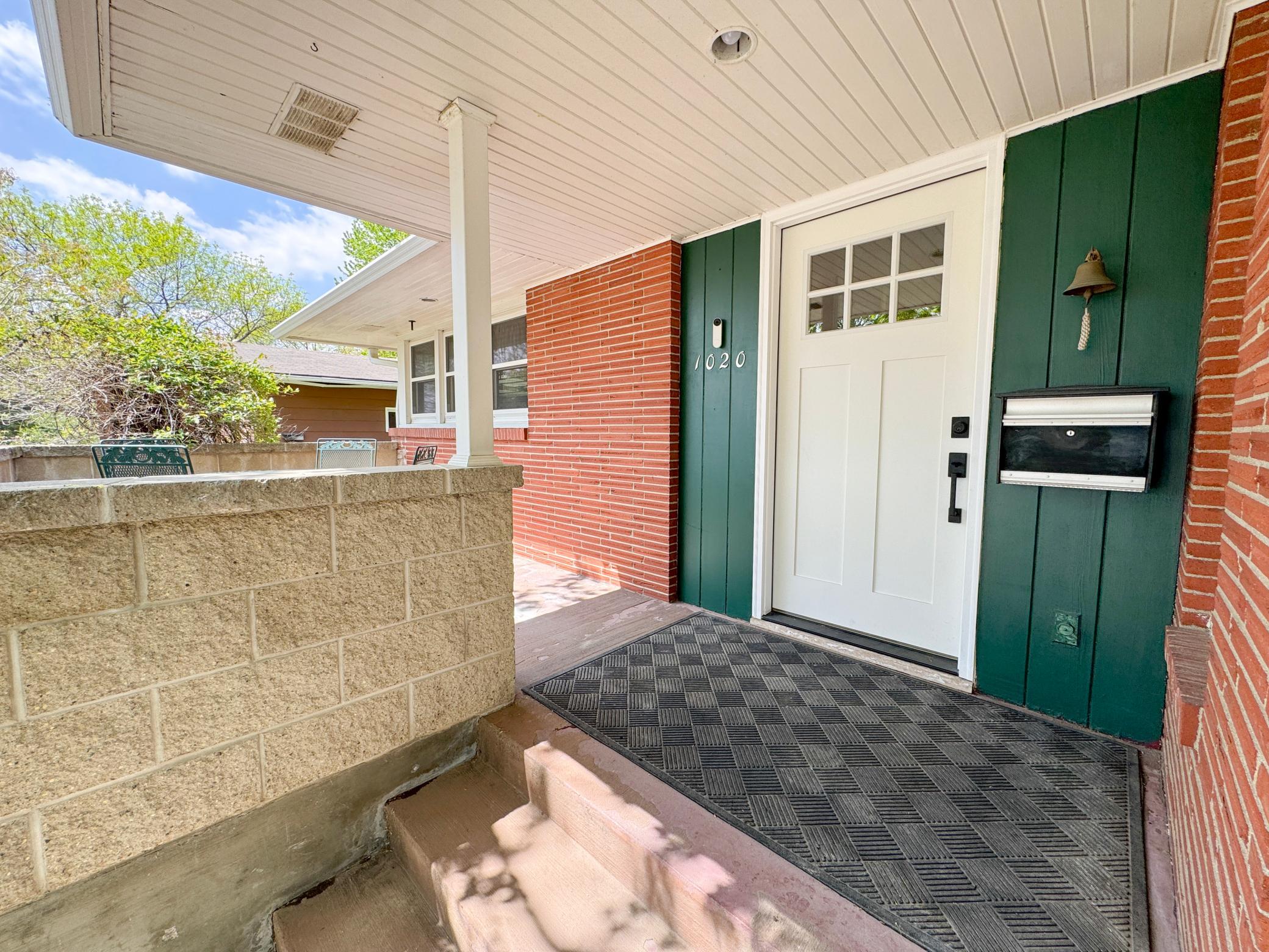1953 single family home for sale at 1020 W Lincoln Avenue in Fergus Falls, MN — 5 bed, 2 bath (photo 29 of 39)