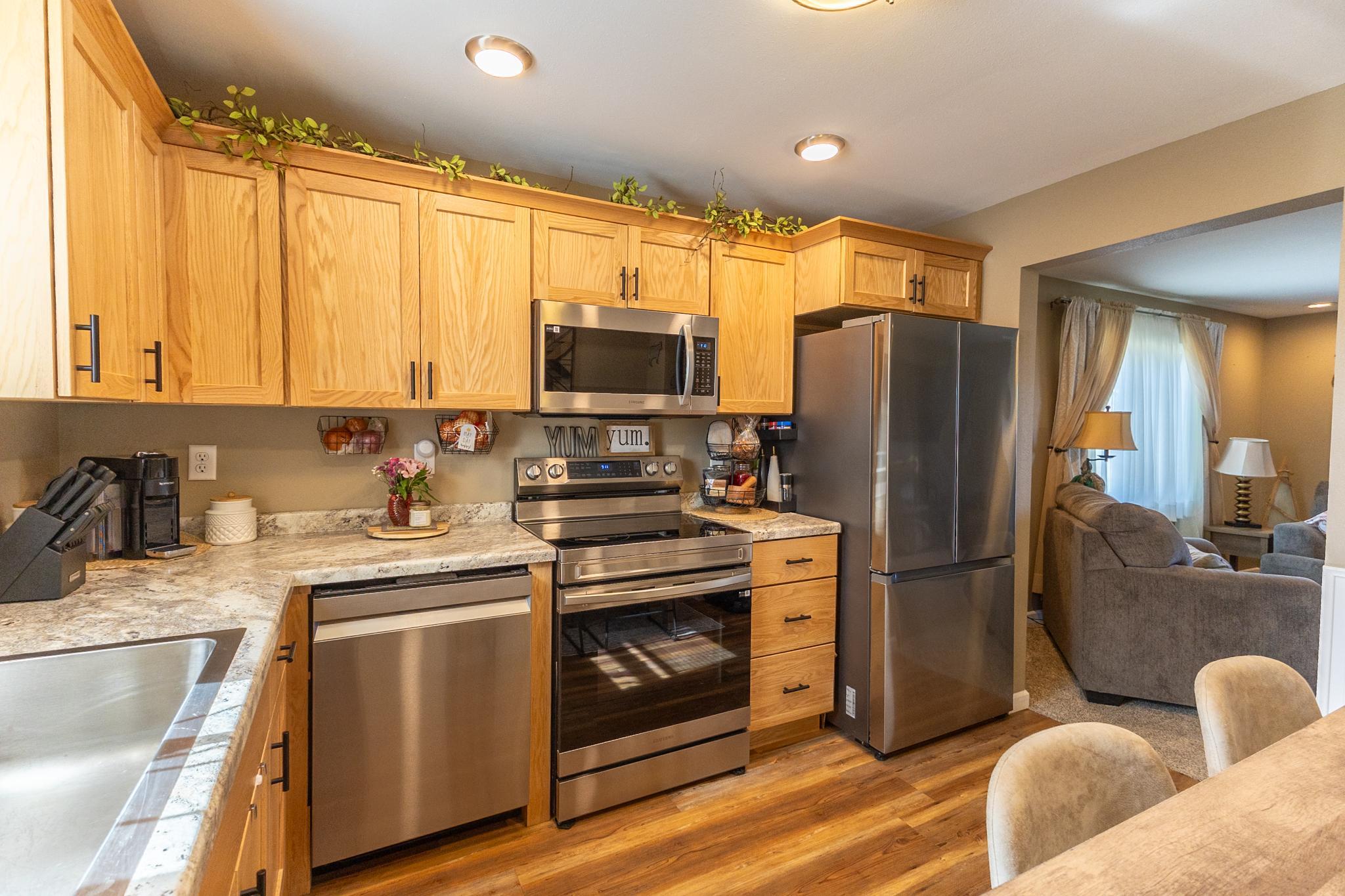 1920 single family home for sale at 412 Grant Avenue SE in Bemidji, MN — 3 bed, 1 bath (photo 11 of 40)