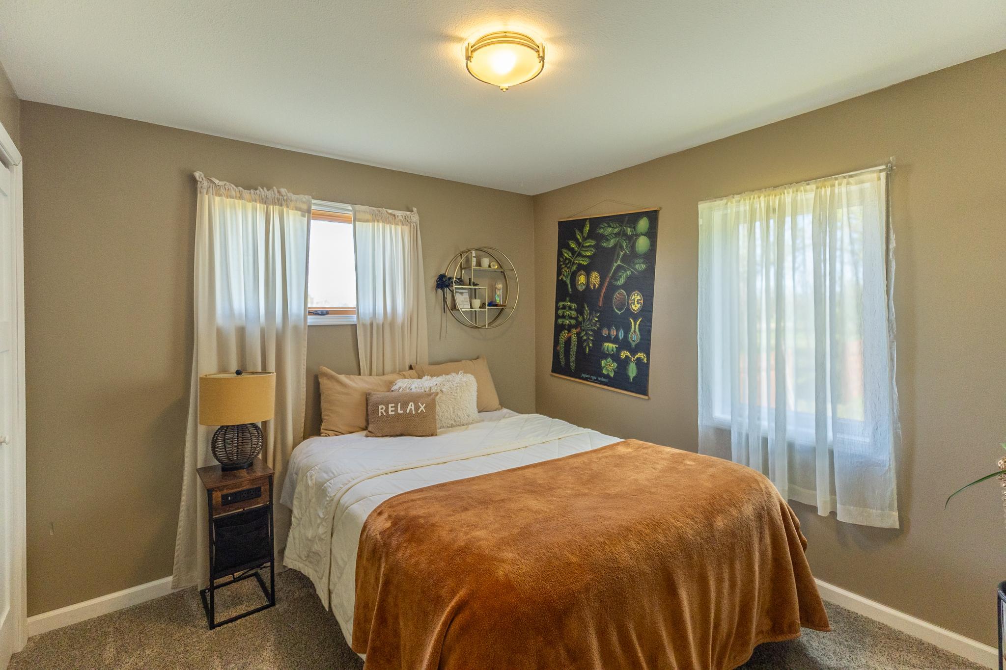 1920 single family home for sale at 412 Grant Avenue SE in Bemidji, MN — 3 bed, 1 bath (photo 21 of 40)