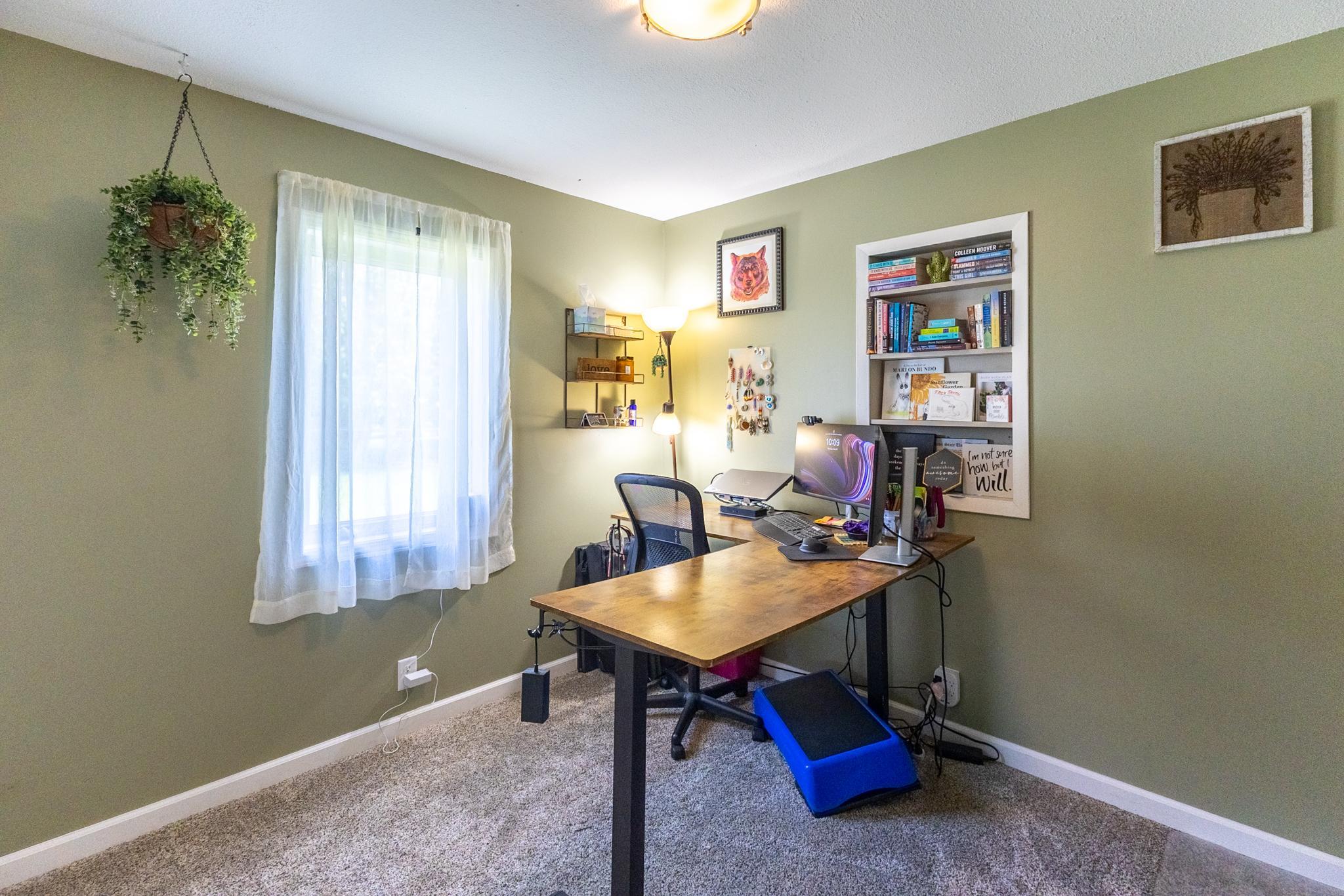 1920 single family home for sale at 412 Grant Avenue SE in Bemidji, MN — 3 bed, 1 bath (photo 24 of 40)