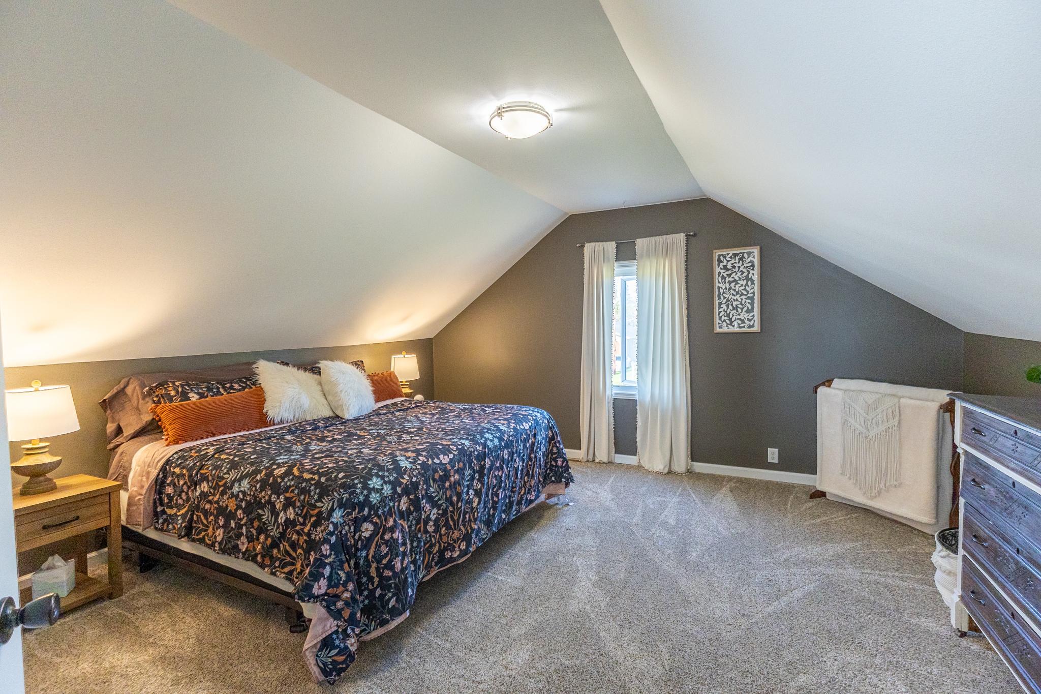 1920 single family home for sale at 412 Grant Avenue SE in Bemidji, MN — 3 bed, 1 bath (photo 29 of 40)