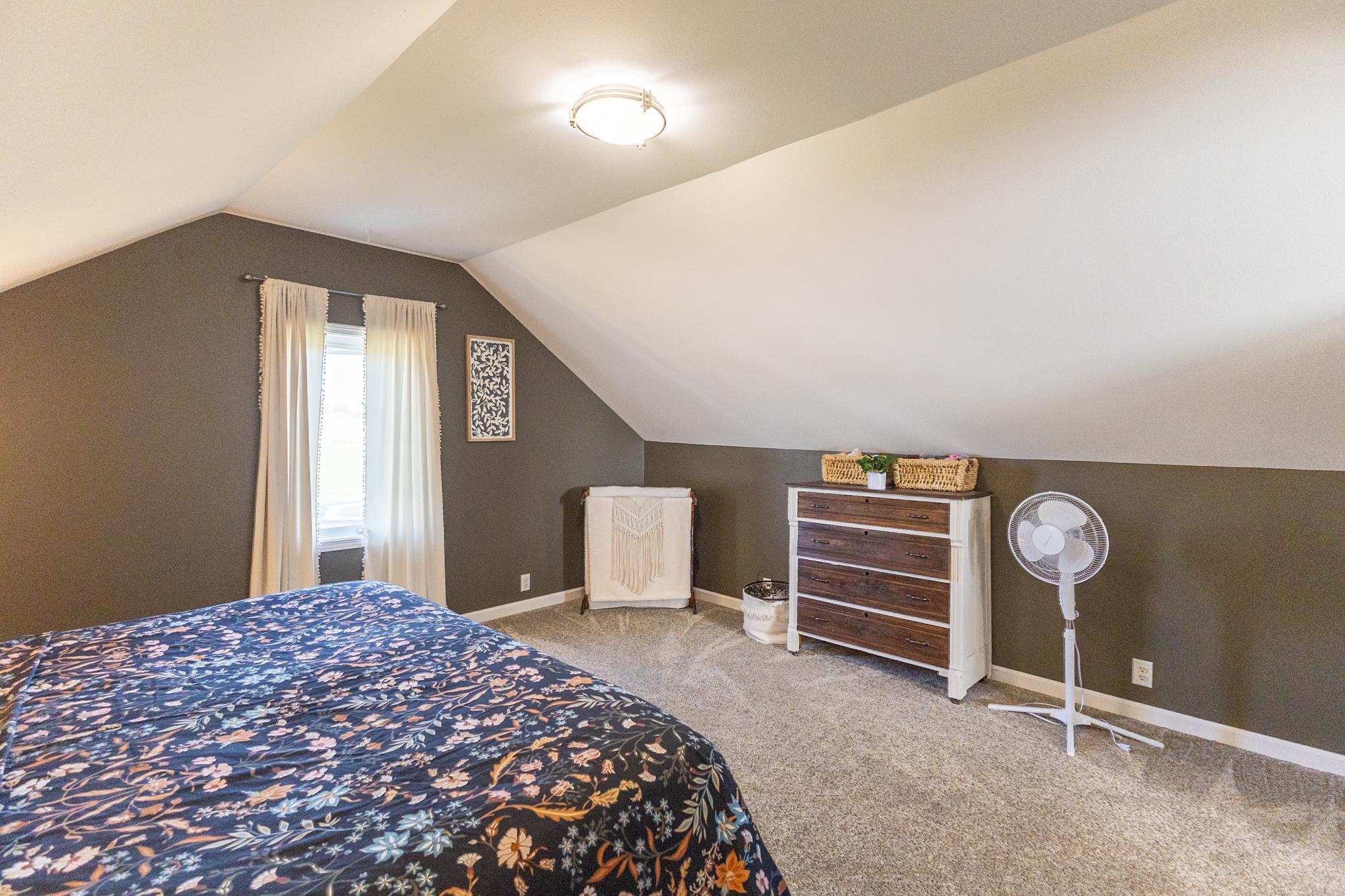 1920 single family home for sale at 412 Grant Avenue SE in Bemidji, MN — 3 bed, 1 bath (photo 31 of 40)