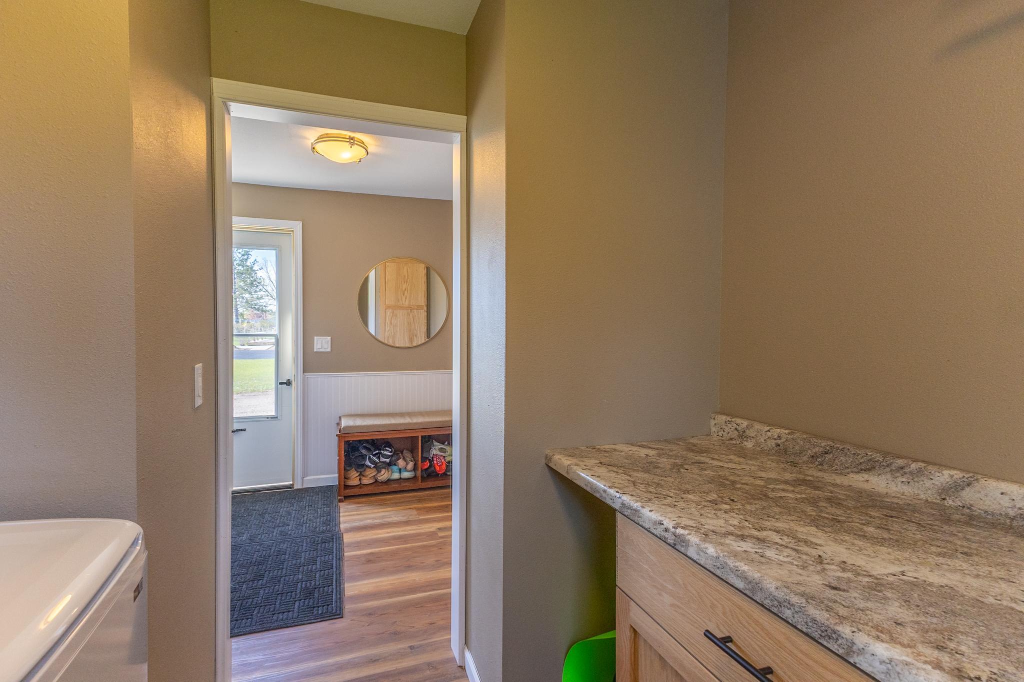 1920 single family home for sale at 412 Grant Avenue SE in Bemidji, MN — 3 bed, 1 bath (photo 8 of 40)