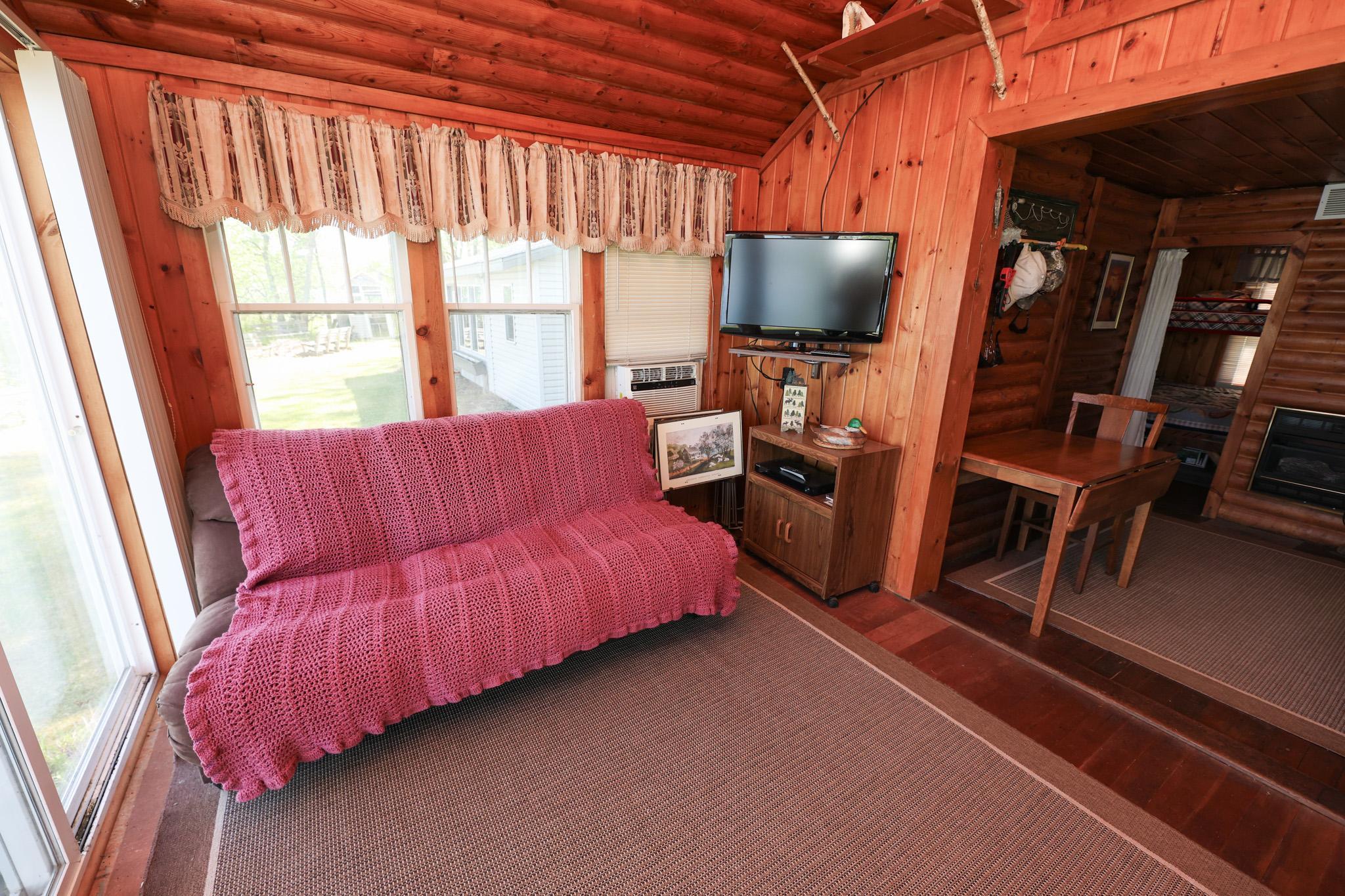 1970 single family home for sale at 7687 Lindgren Way SW in Alexandria, MN — 5 bed, 3 bath (photo 29 of 64)