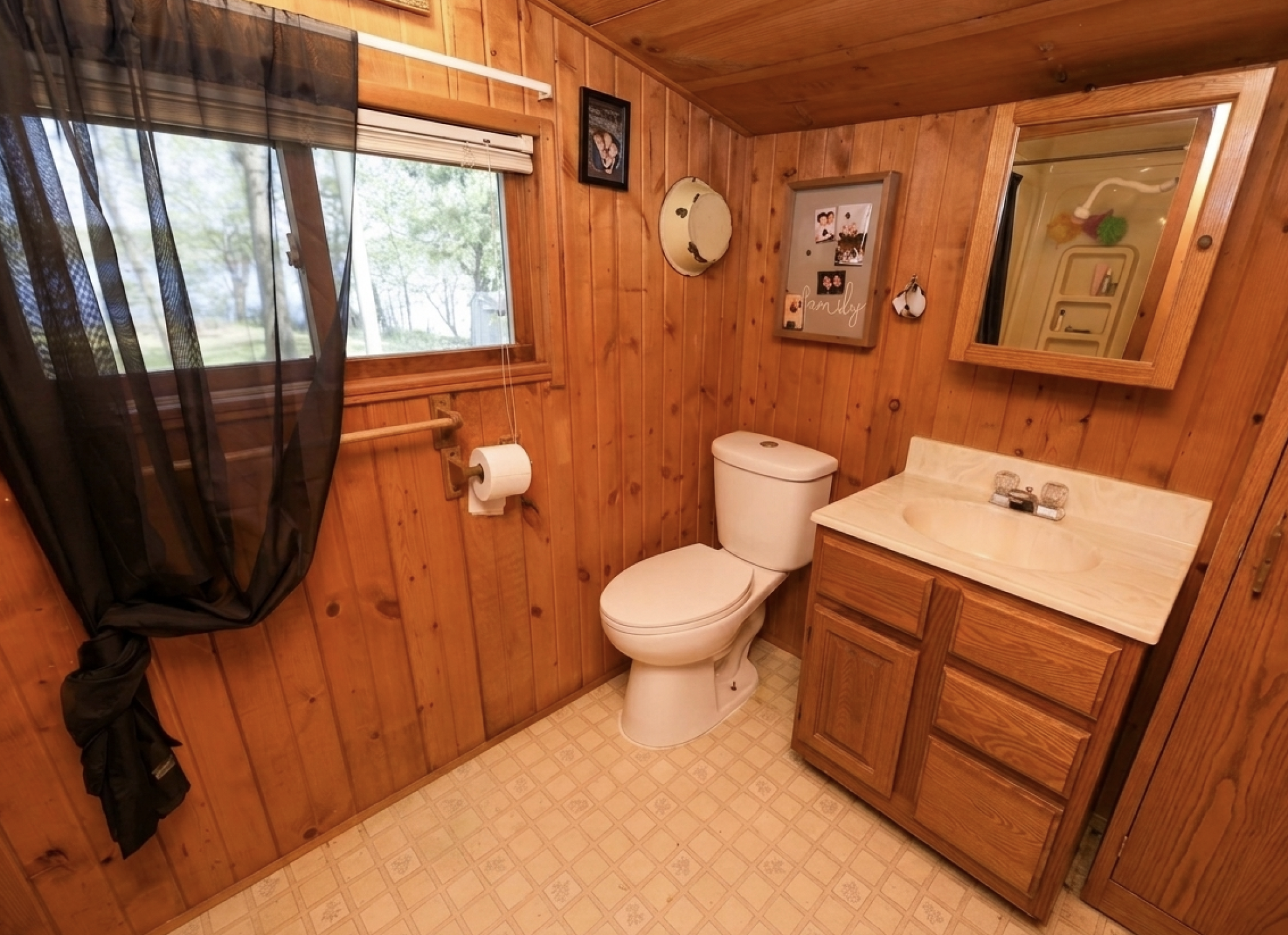 1970 single family home for sale at 7687 Lindgren Way SW in Alexandria, MN — 5 bed, 3 bath (photo 47 of 64)