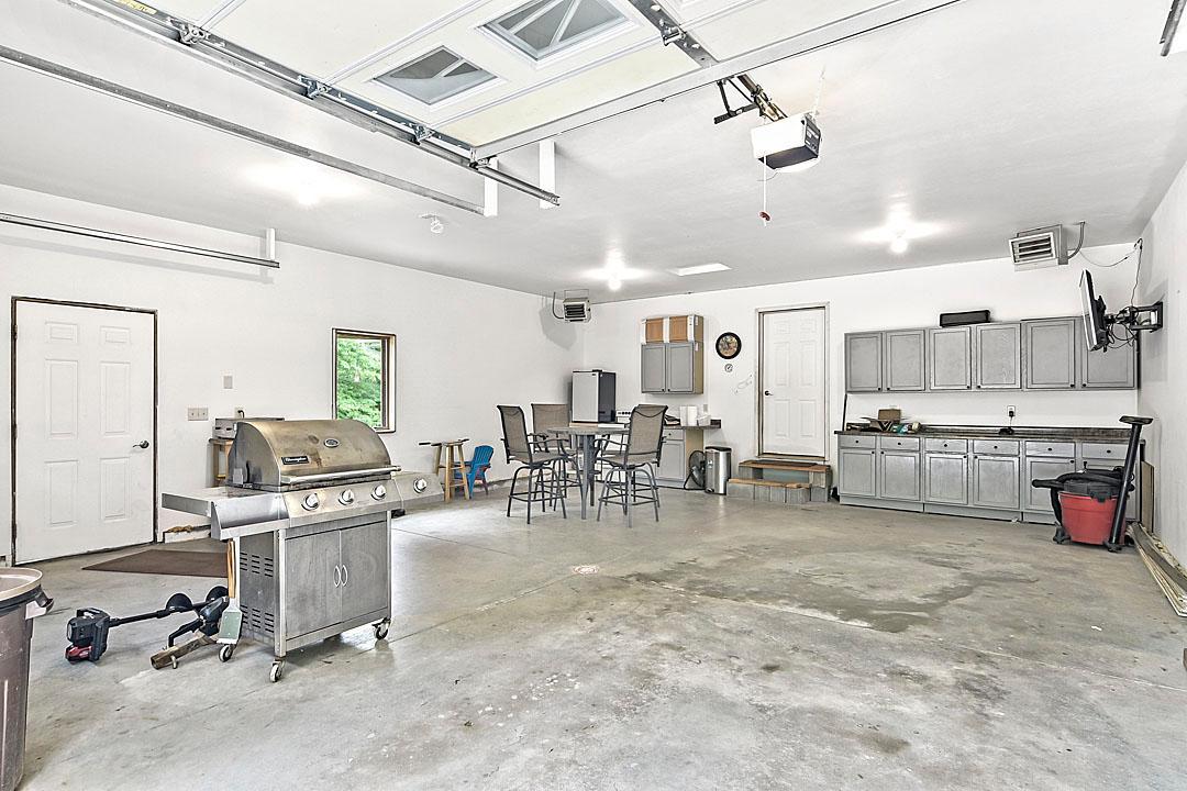 2006 single family home for sale at 11672 147th Avenue in Menahga, MN — 4 bed, 3 bath (photo 20 of 59)