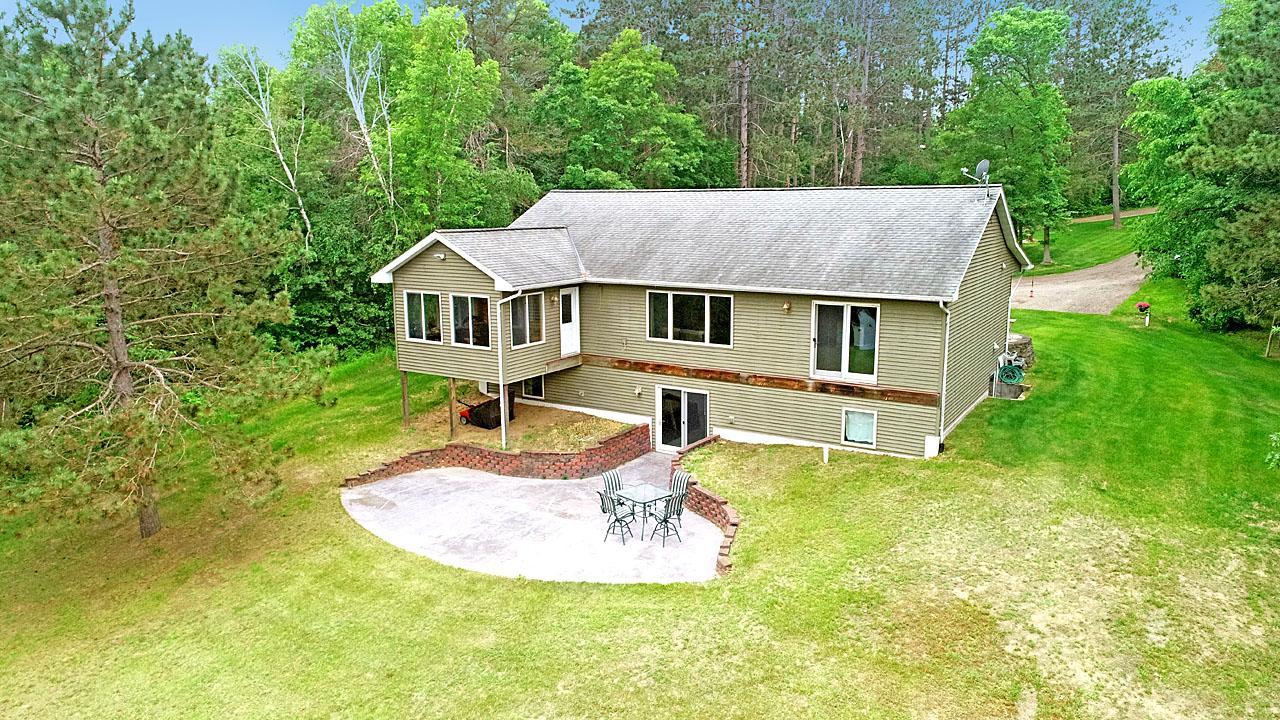 2006 single family home for sale at 11672 147th Avenue in Menahga, MN — 4 bed, 3 bath (photo 41 of 59)