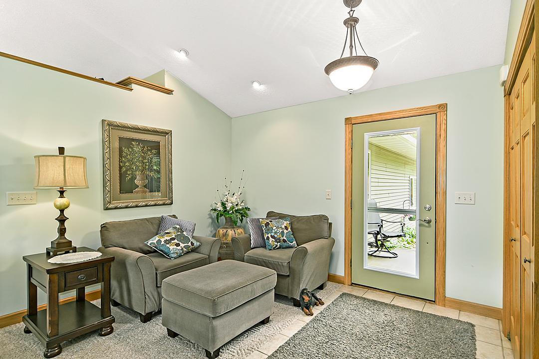 2006 single family home for sale at 11672 147th Avenue in Menahga, MN — 4 bed, 3 bath (photo 7 of 59)