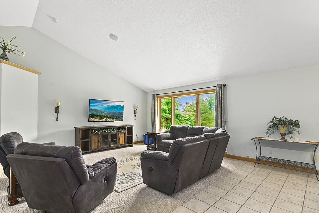 2006 single family home for sale at 11672 147th Avenue in Menahga, MN — 4 bed, 3 bath (photo 9 of 59)