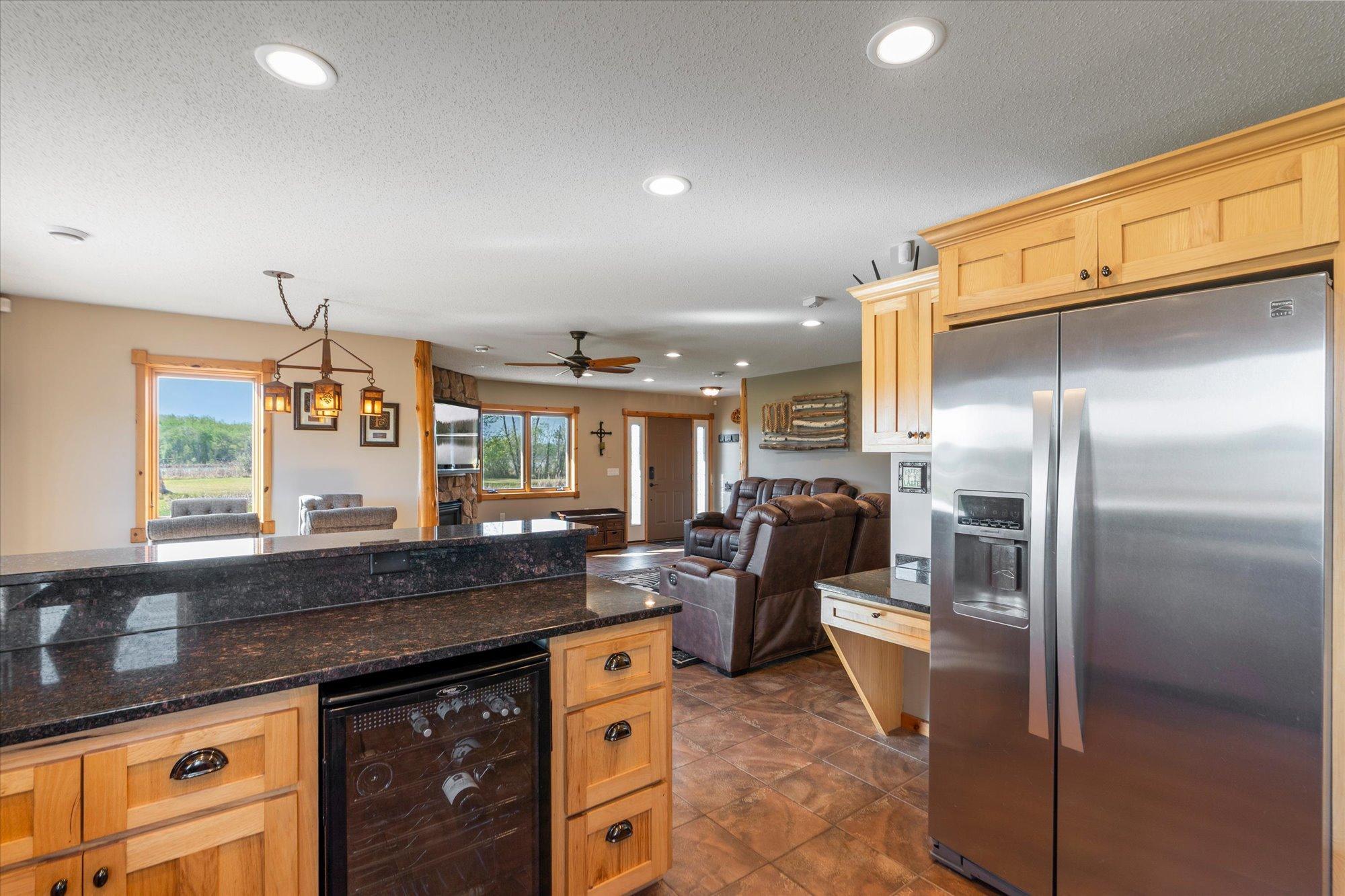 2002 single family home for sale at 33754 Pineview Lane in Crosslake, MN — 4 bed, 2 bath (photo 11 of 50)
