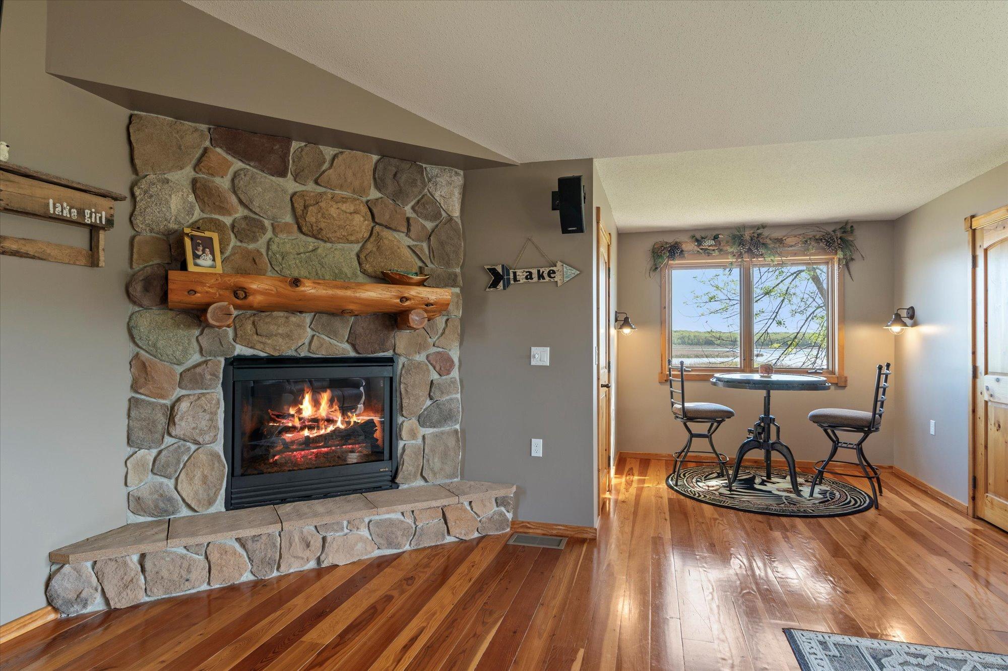 2002 single family home for sale at 33754 Pineview Lane in Crosslake, MN — 4 bed, 2 bath (photo 24 of 50)