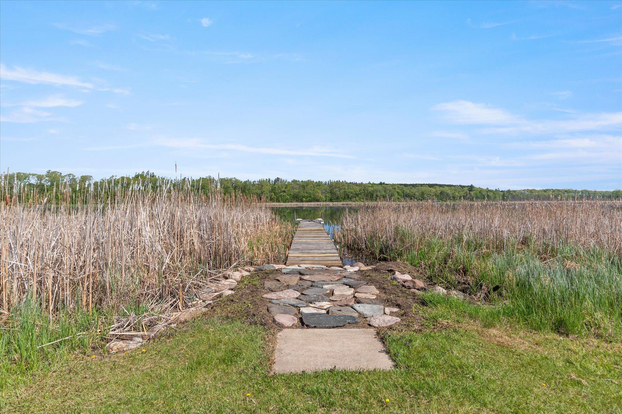 2002 single family home for sale at 33754 Pineview Lane in Crosslake, MN — 4 bed, 2 bath (photo 33 of 50)