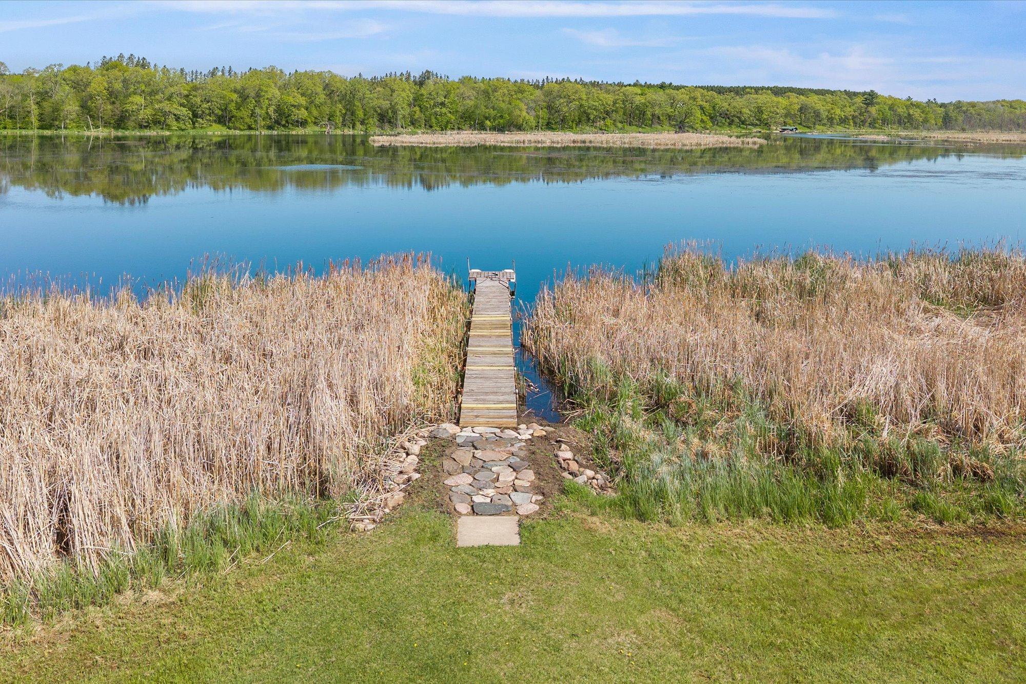 2002 single family home for sale at 33754 Pineview Lane in Crosslake, MN — 4 bed, 2 bath (photo 35 of 50)