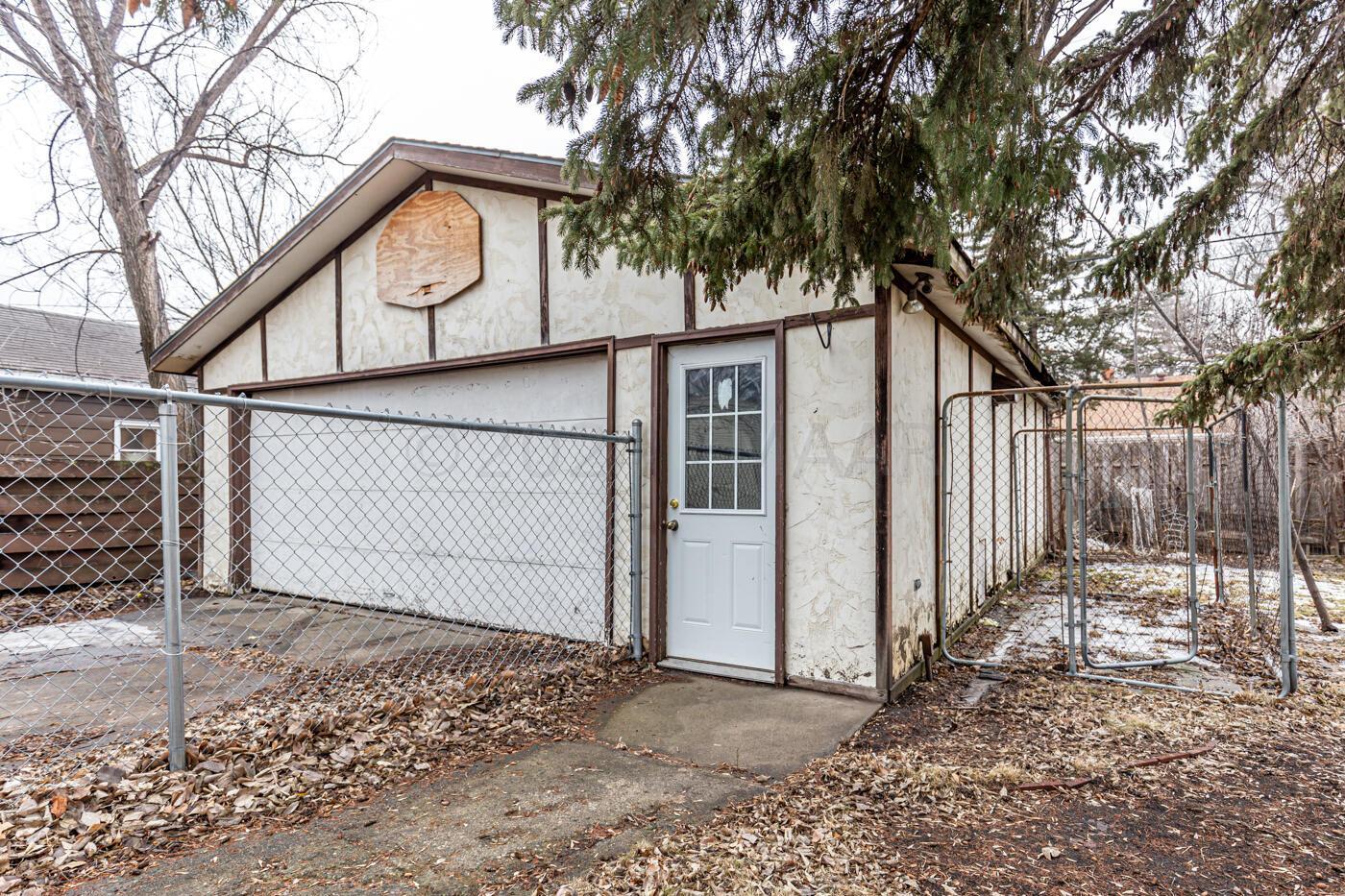 1454 10TH Street N, Fargo ND 58102 - Photo 42 of 44