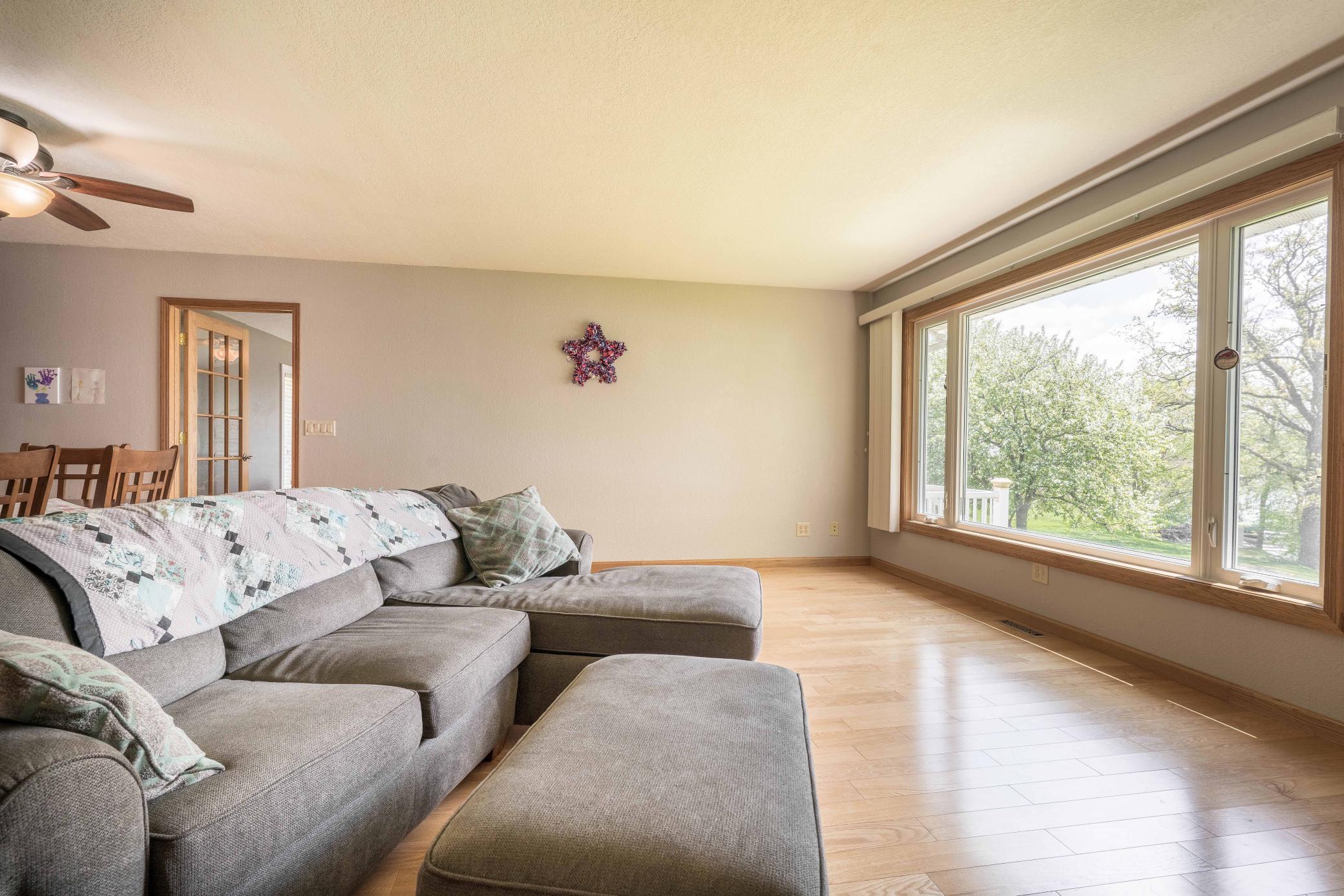 1993 single family home for sale at 124 Bethesda Street NW in Alexandria, MN — 3 bed, 2 bath (photo 16 of 63)