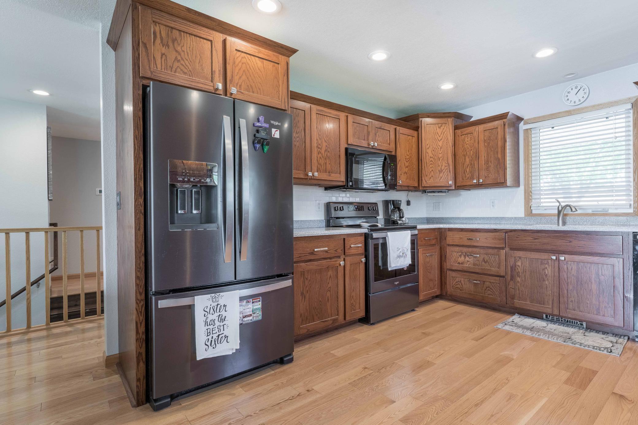1993 single family home for sale at 124 Bethesda Street NW in Alexandria, MN — 3 bed, 2 bath (photo 23 of 63)