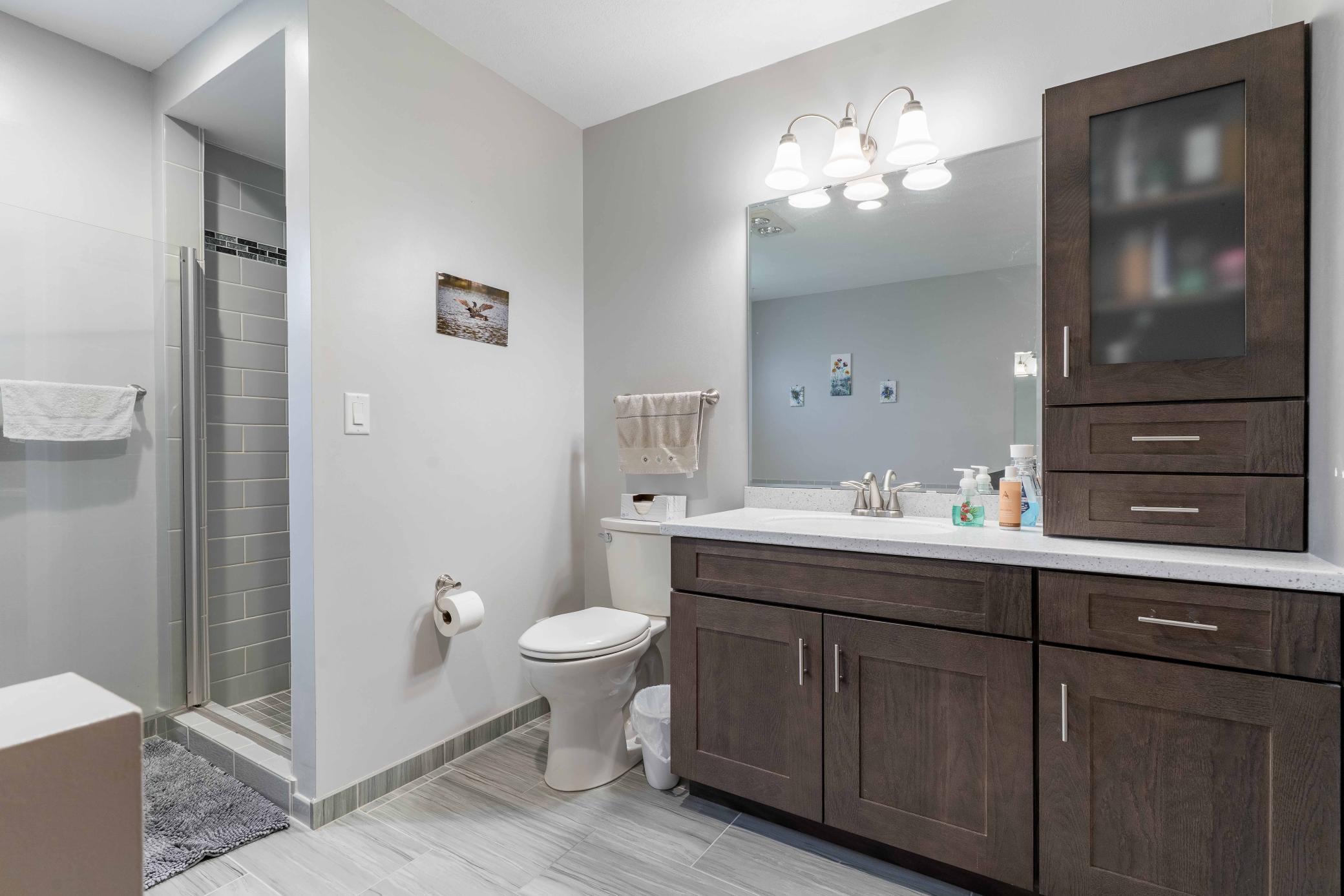 1993 single family home for sale at 124 Bethesda Street NW in Alexandria, MN — 3 bed, 2 bath (photo 28 of 63)