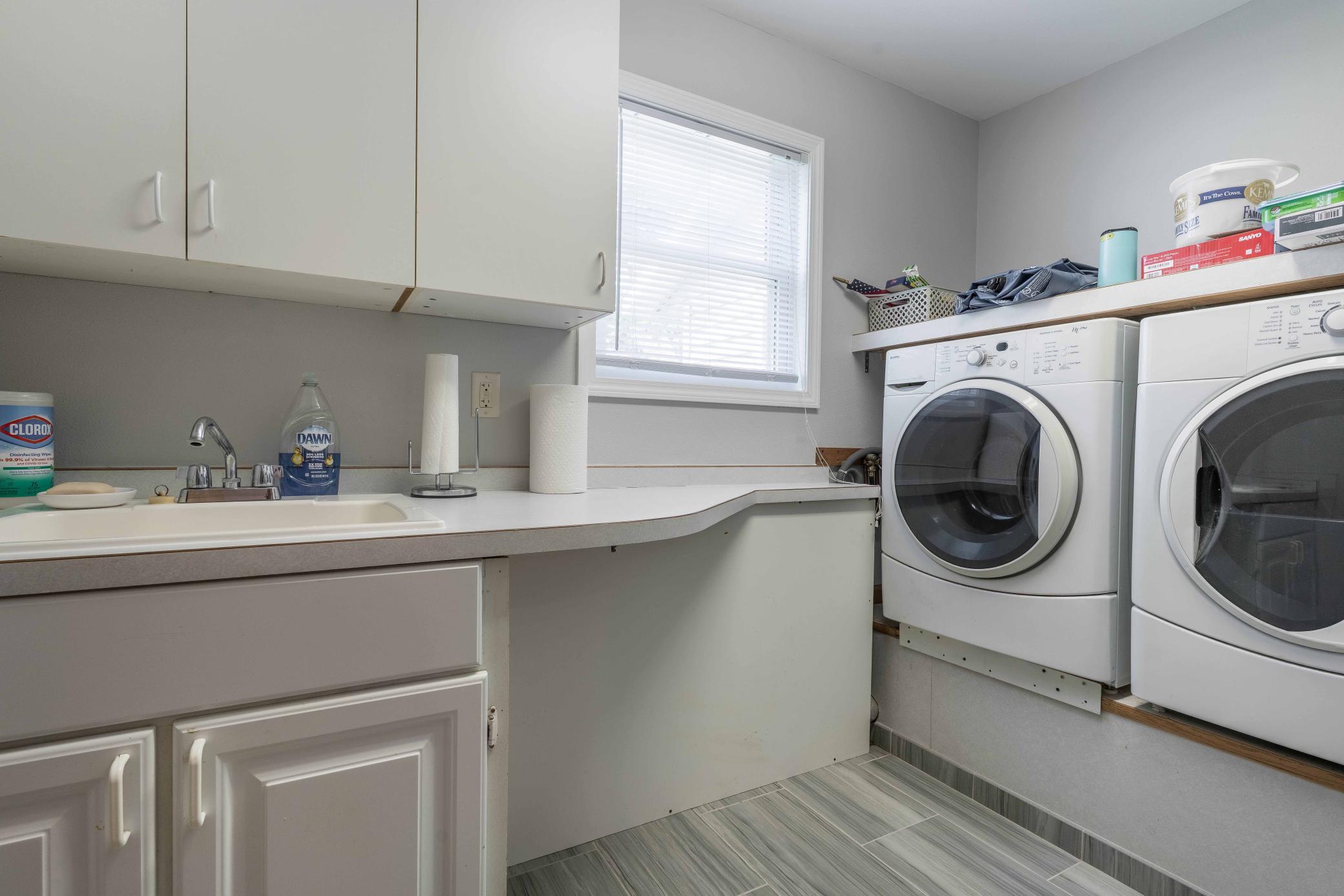 1993 single family home for sale at 124 Bethesda Street NW in Alexandria, MN — 3 bed, 2 bath (photo 30 of 63)