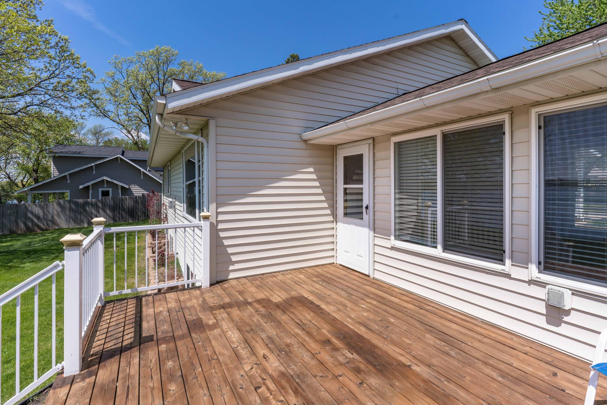 1993 single family home for sale at 124 Bethesda Street NW in Alexandria, MN — 3 bed, 2 bath (photo 44 of 63)