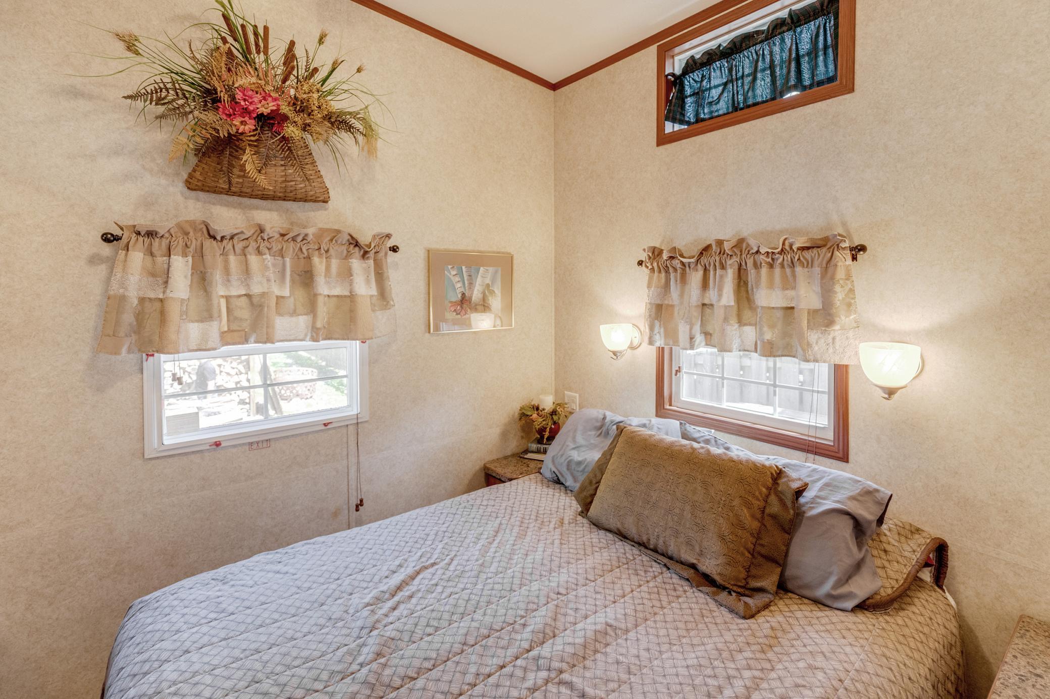 2014 single family home for sale at 20174 Rudbeck Road, Unit Unit 16 in Brainerd, MN — 1 bed, 1 bath (photo 9 of 28)