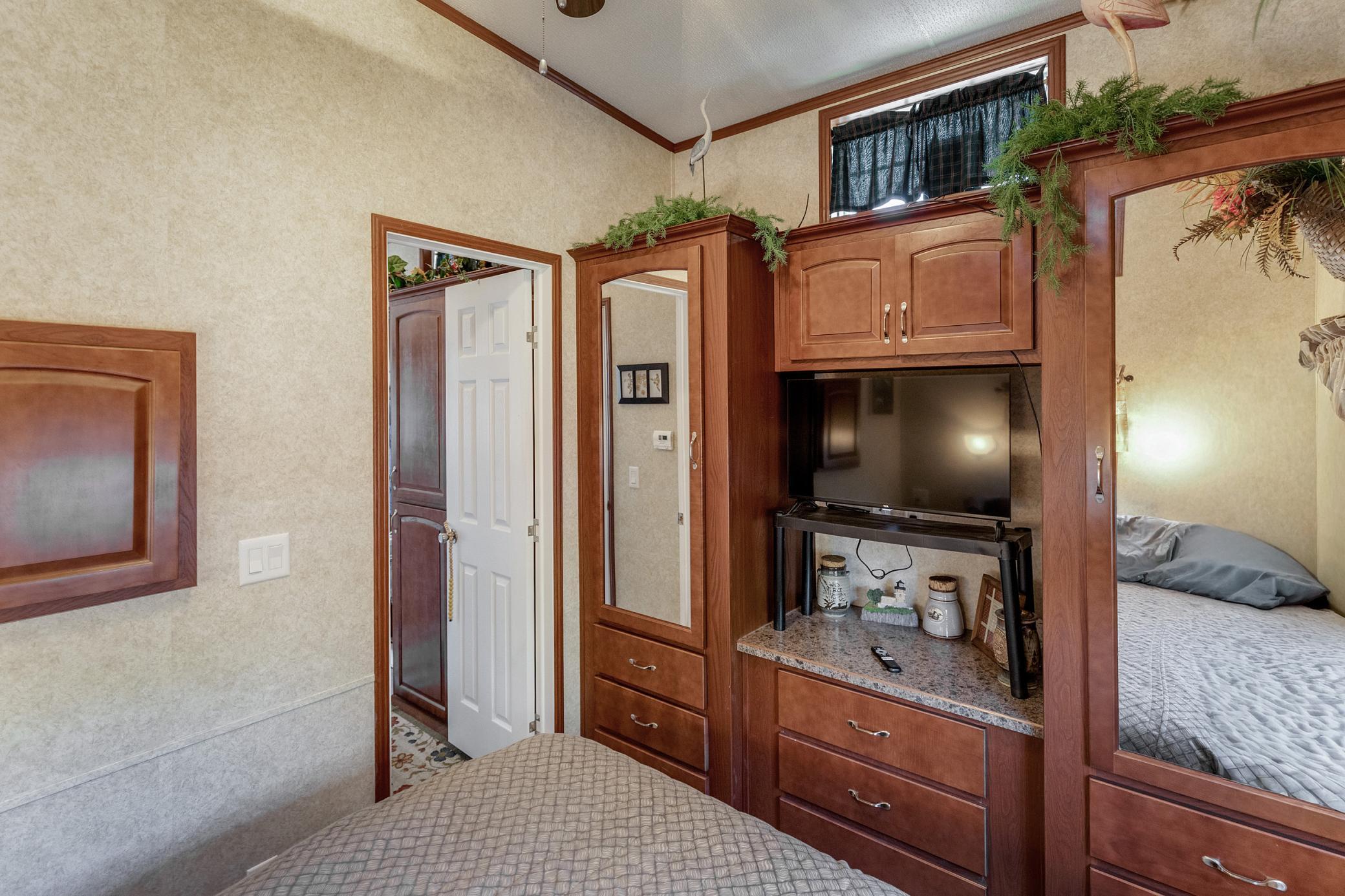 2014 single family home for sale at 20174 Rudbeck Road, Unit Unit 16 in Brainerd, MN — 1 bed, 1 bath (photo 10 of 28)