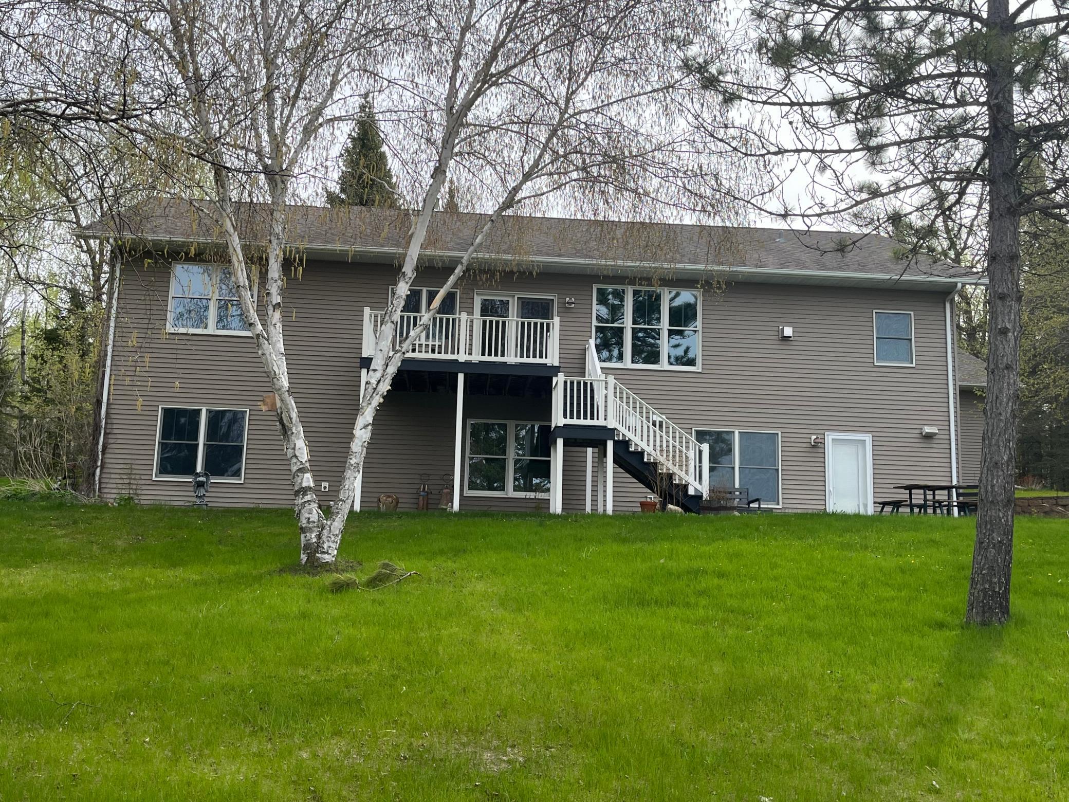 2006 single family home for sale at 39878 Bald Eagle Haven Road in Waubun, MN — 5 bed, 3 bath (photo 4 of 29)