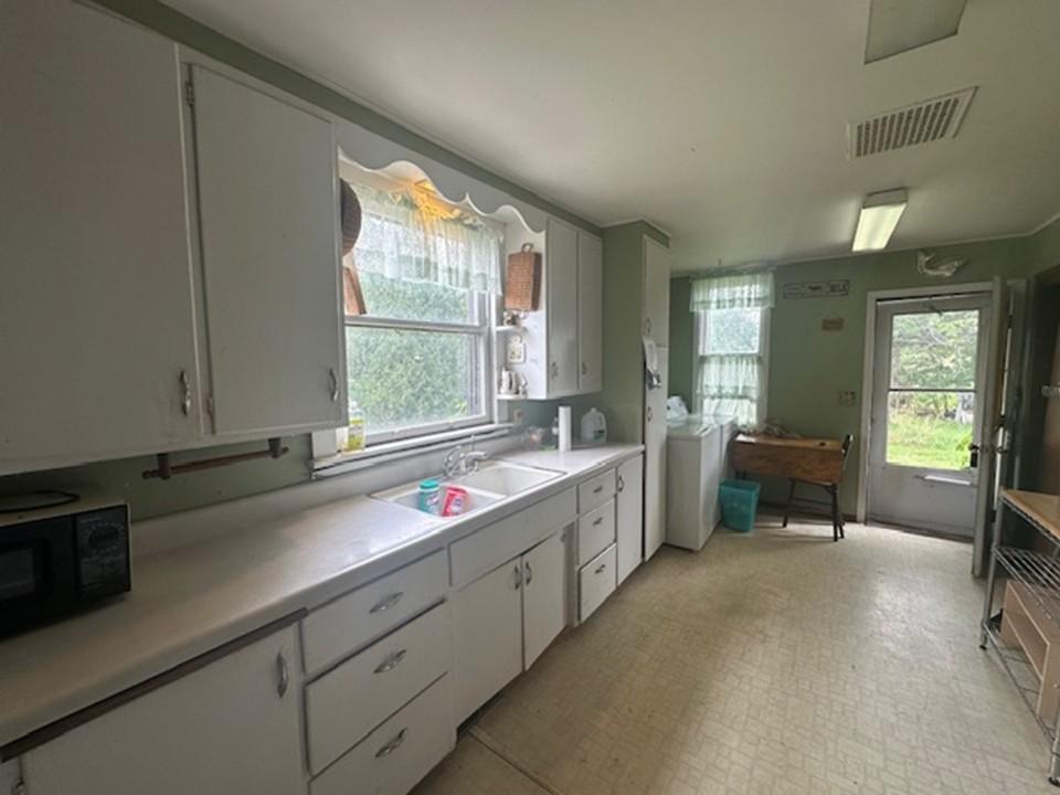 1915 single family home for sale at 42961 165th Street in Clitherall, MN — 4 bed, 2 bath (photo 18 of 61)