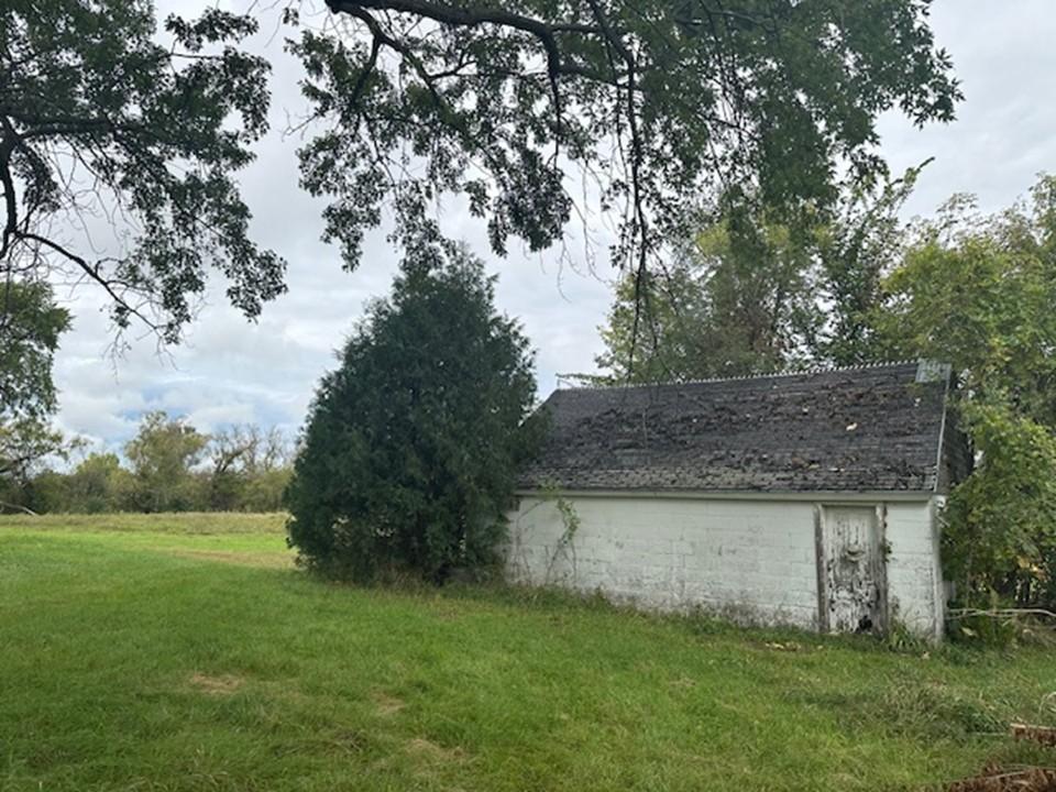 1915 single family home for sale at 42961 165th Street in Clitherall, MN — 4 bed, 2 bath (photo 6 of 61)