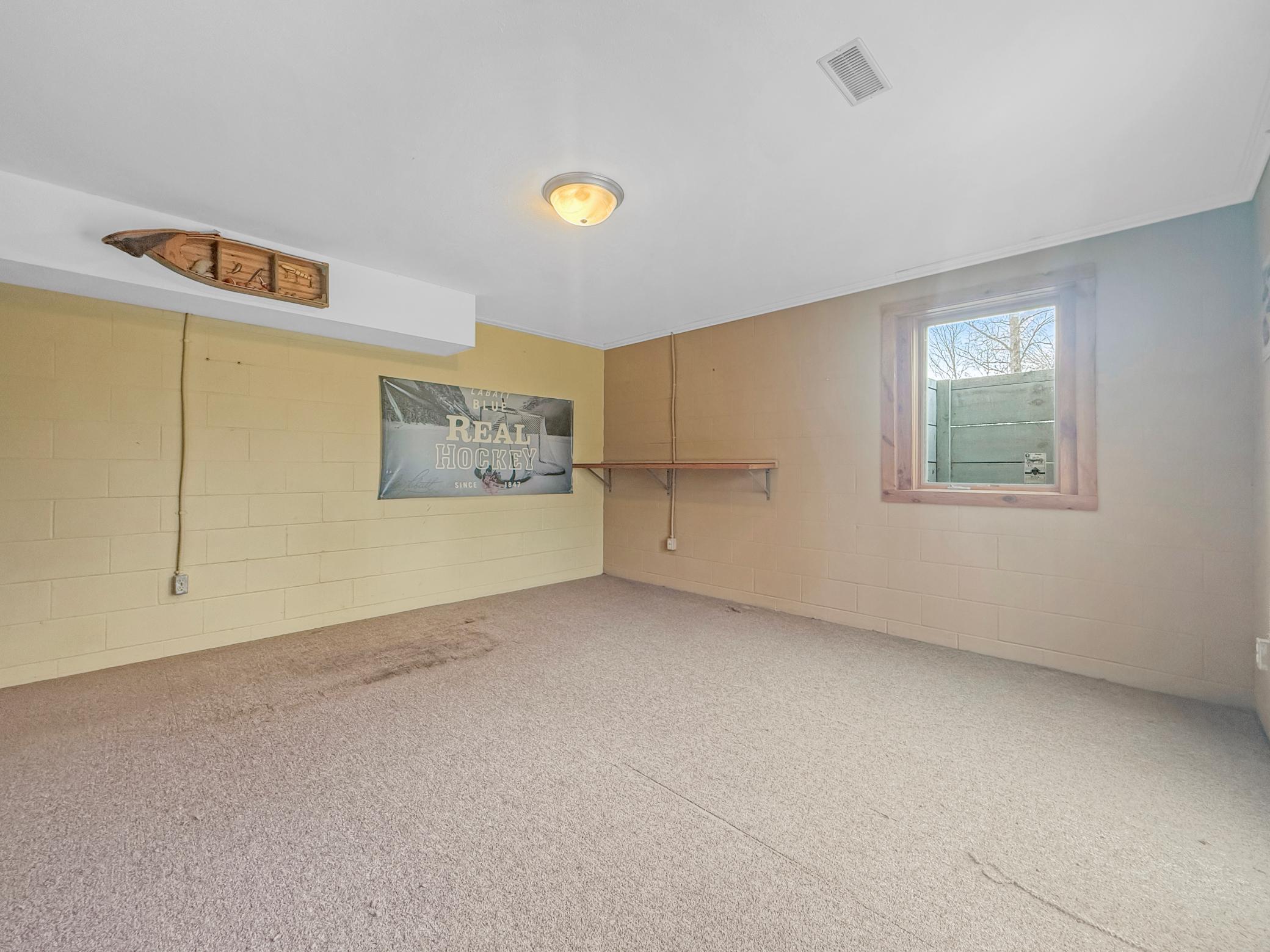2009 single family home for sale at 3249 Woodland Hills Drive SE in Bemidji, MN — 4 bed, 3 bath (photo 18 of 24)