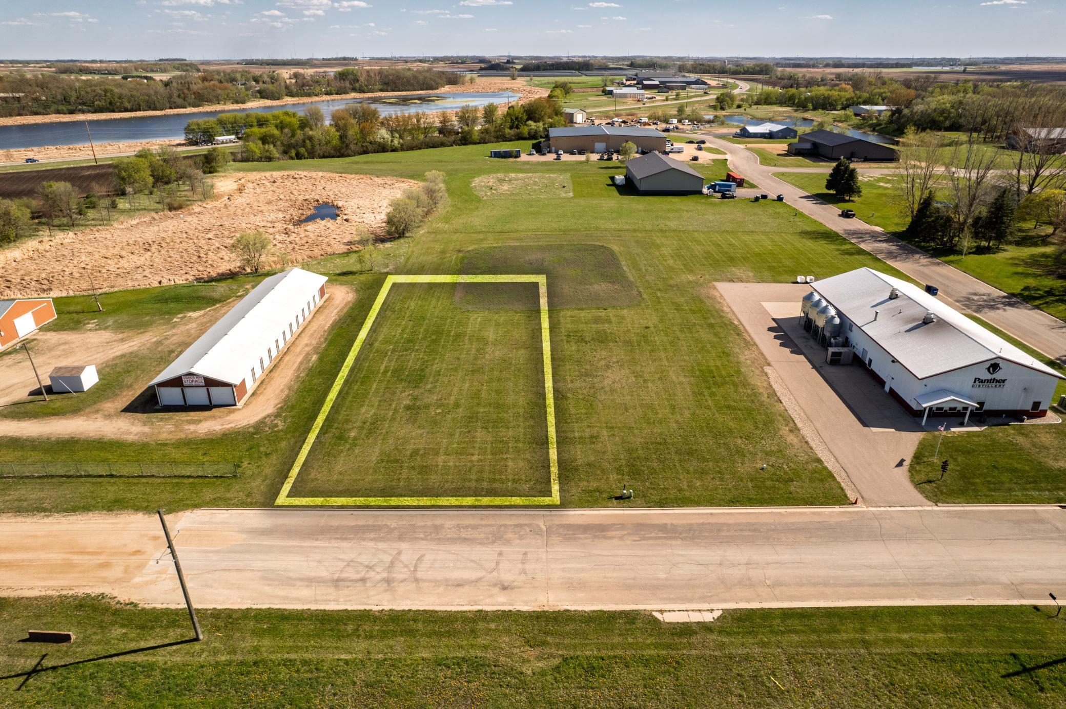 land for sale at 304 E Pike Street in Osakis, MN