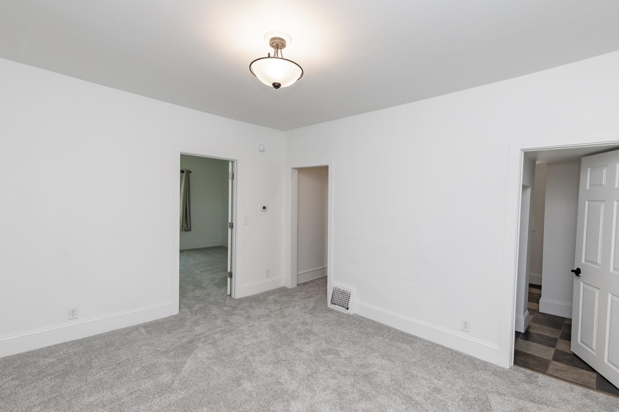 601 10th Street S, Fargo ND 58103 - Photo 13 of 44