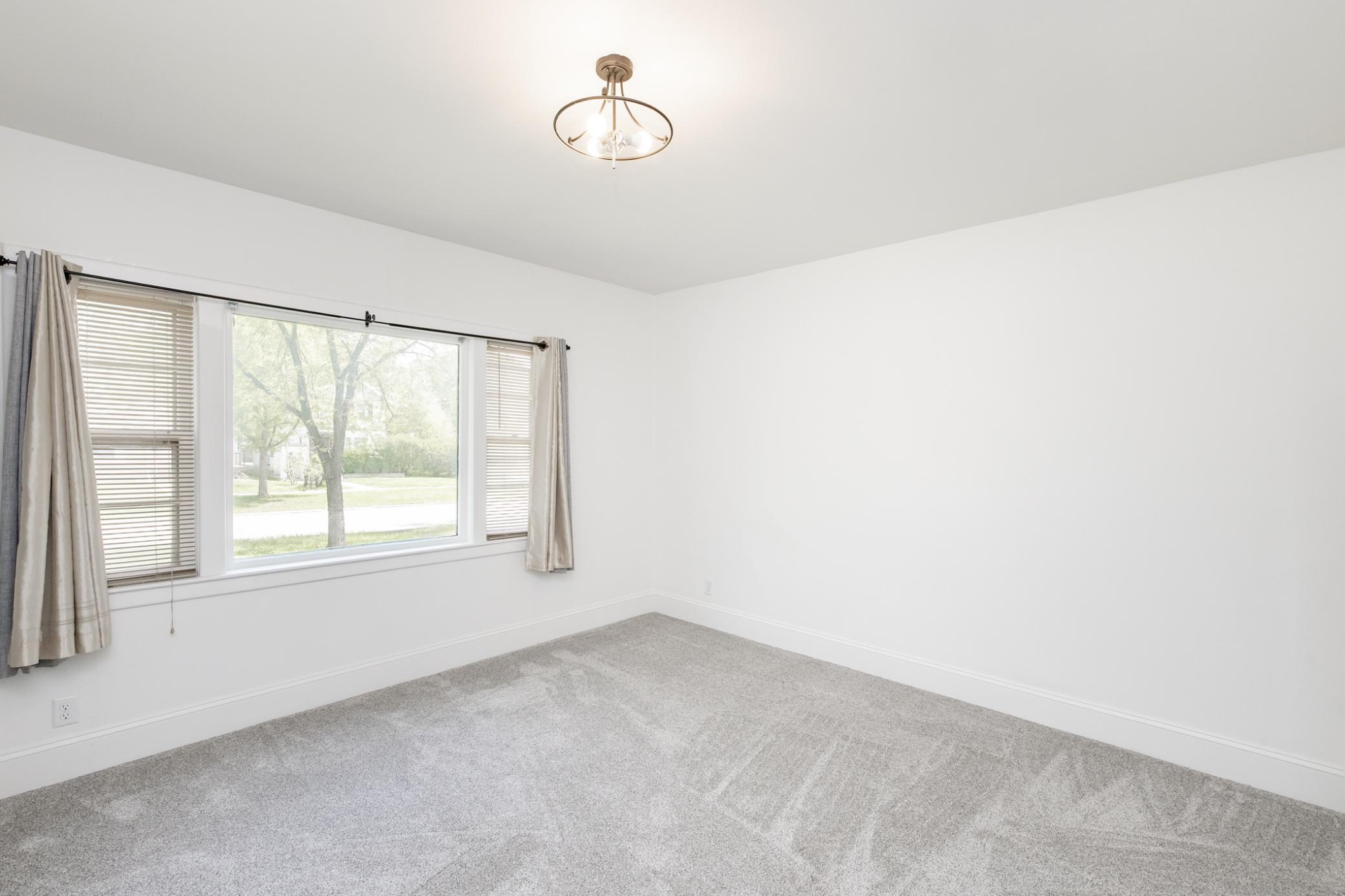 601 10th Street S, Fargo ND 58103 - Photo 14 of 44