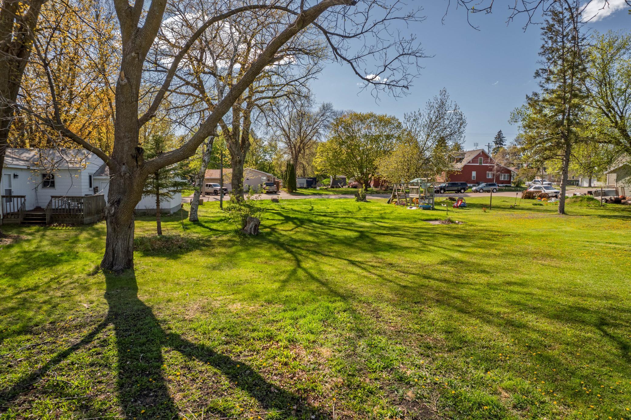 land for sale at 507 E 2nd Avenue in Osakis, MN (photo 2 of 5)