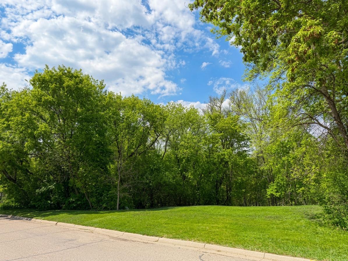 land for sale at 202 W Everett Avenue in Fergus Falls, MN
