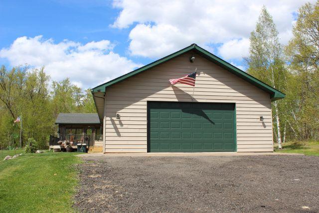 2000 single family home for sale at 38626 496th Lane in Palisade, MN — 2 bed, 2 bath (photo 3 of 32)