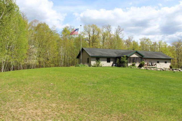 2000 single family home for sale at 38626 496th Lane in Palisade, MN — 2 bed, 2 bath (photo 5 of 32)