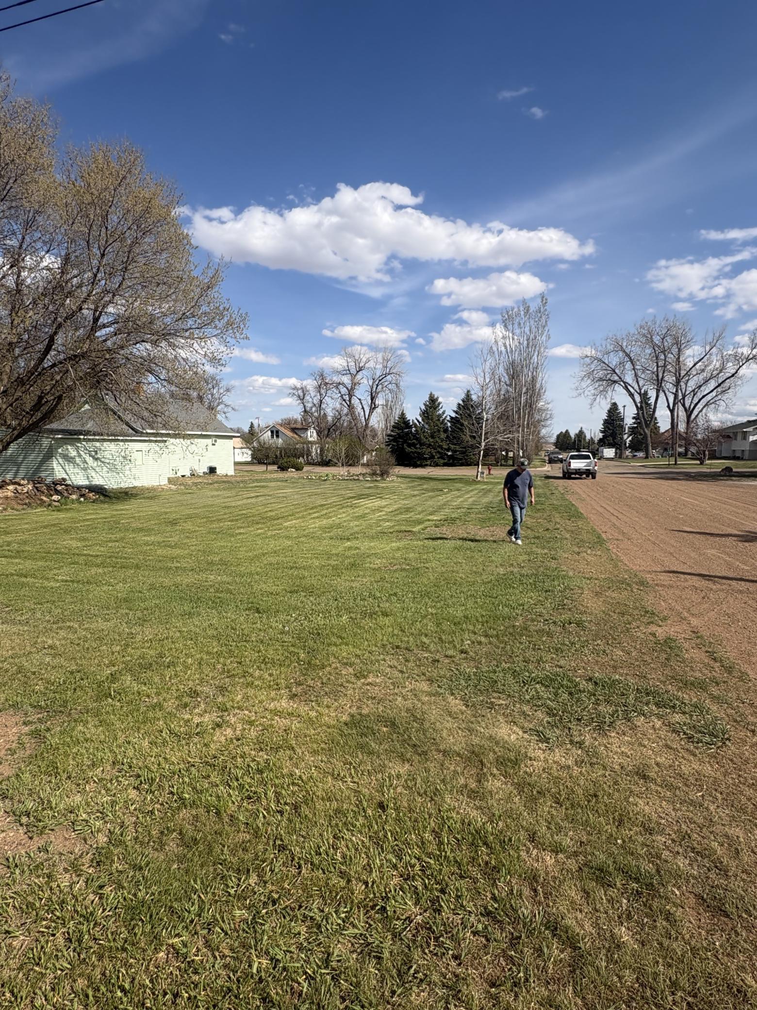 1940 land for sale at 313 W 2nd Avenue in Regent, ND