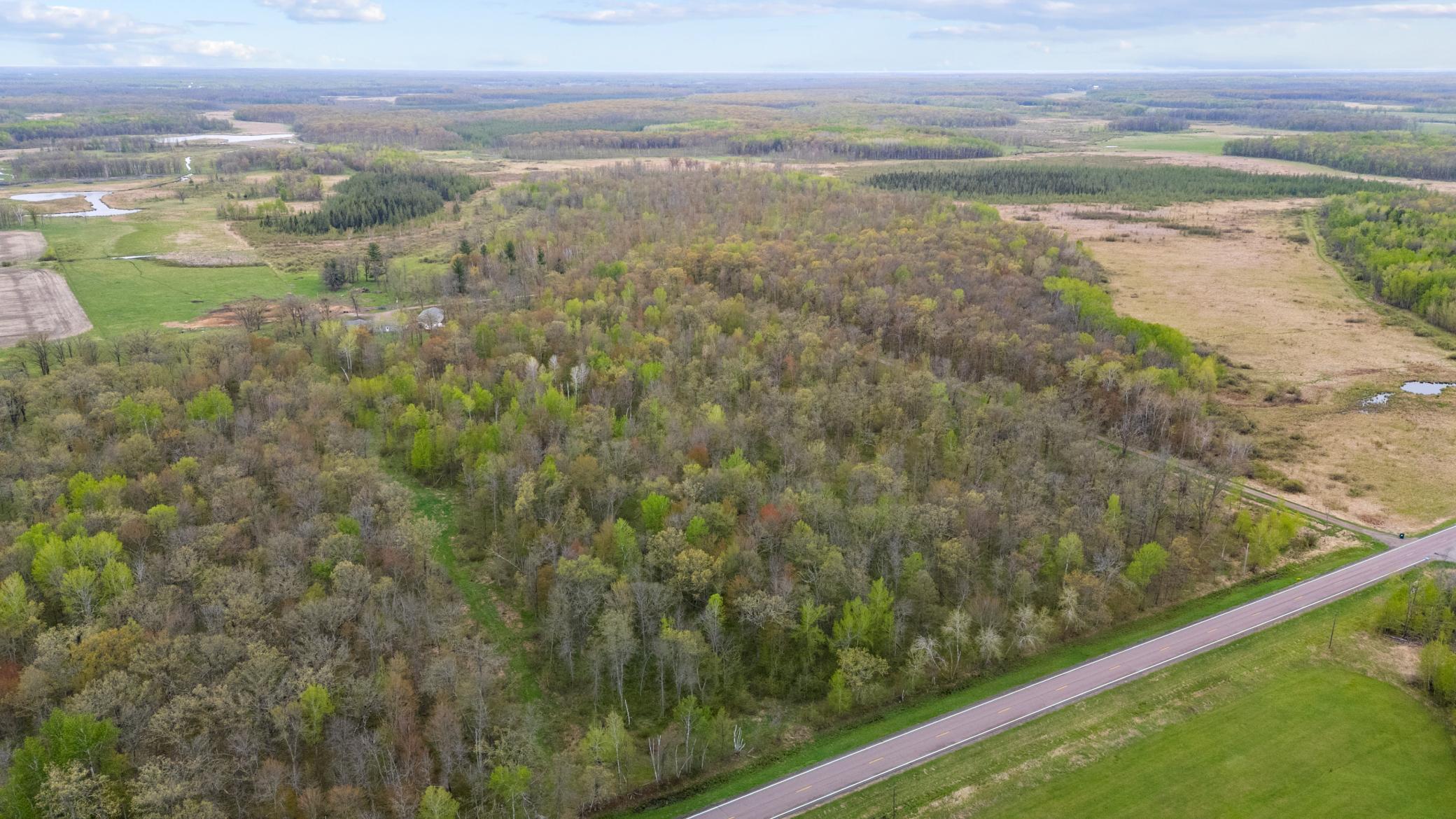 2016 single family home for sale at 21509 County Road 22 in Brainerd, MN — 3 bed, 2 bath (photo 2 of 24)