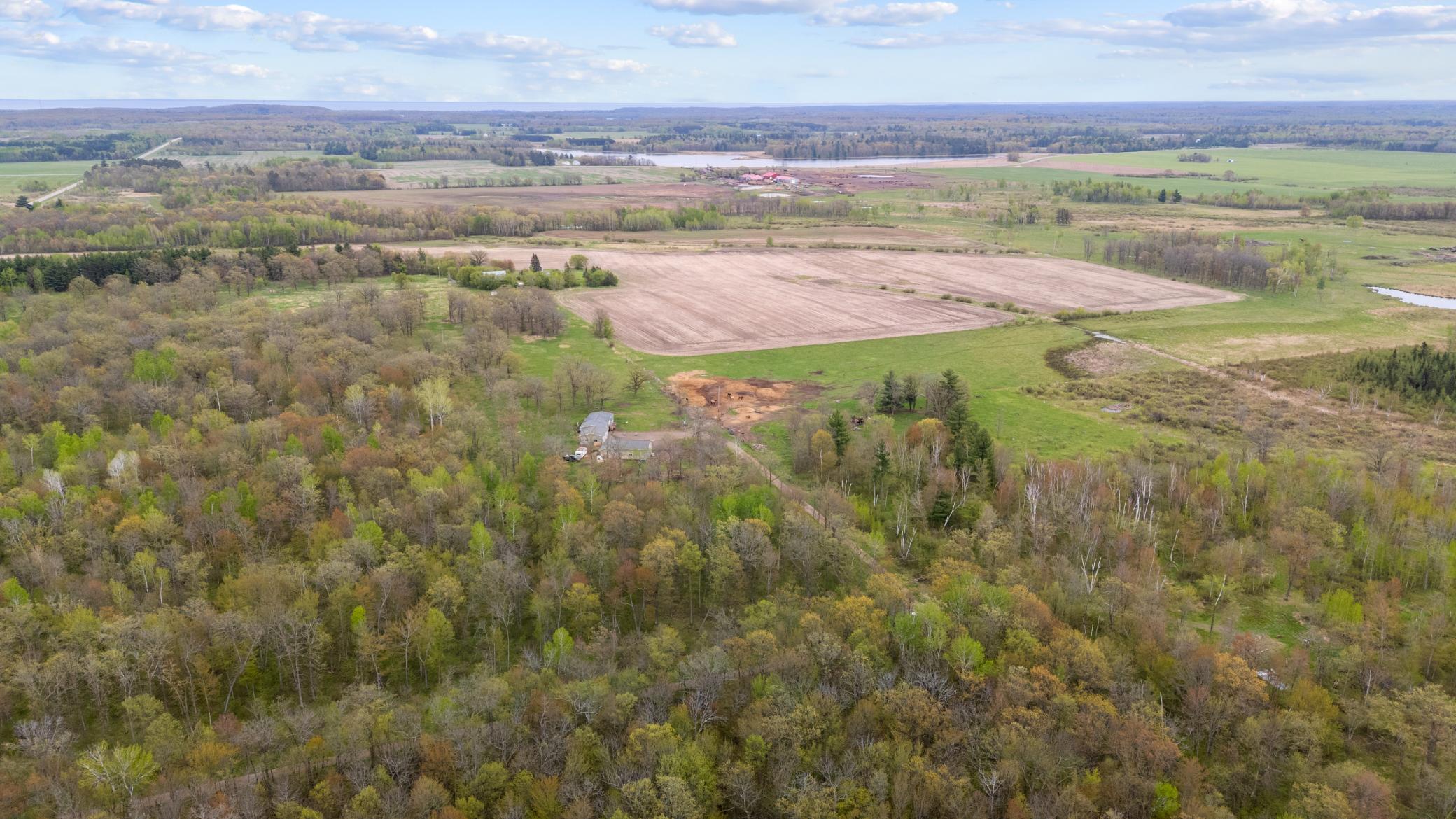 2016 single family home for sale at 21509 County Road 22 in Brainerd, MN — 3 bed, 2 bath (photo 6 of 24)