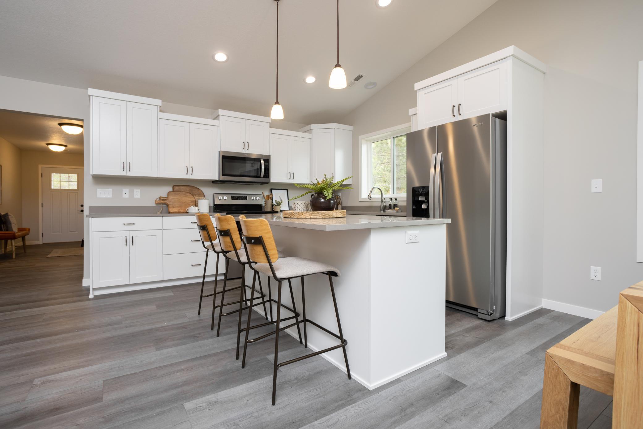2027 twin home for sale at 1429 Campus Drive in Fergus Falls, MN — 3 bed, 2 bath (photo 5 of 18)