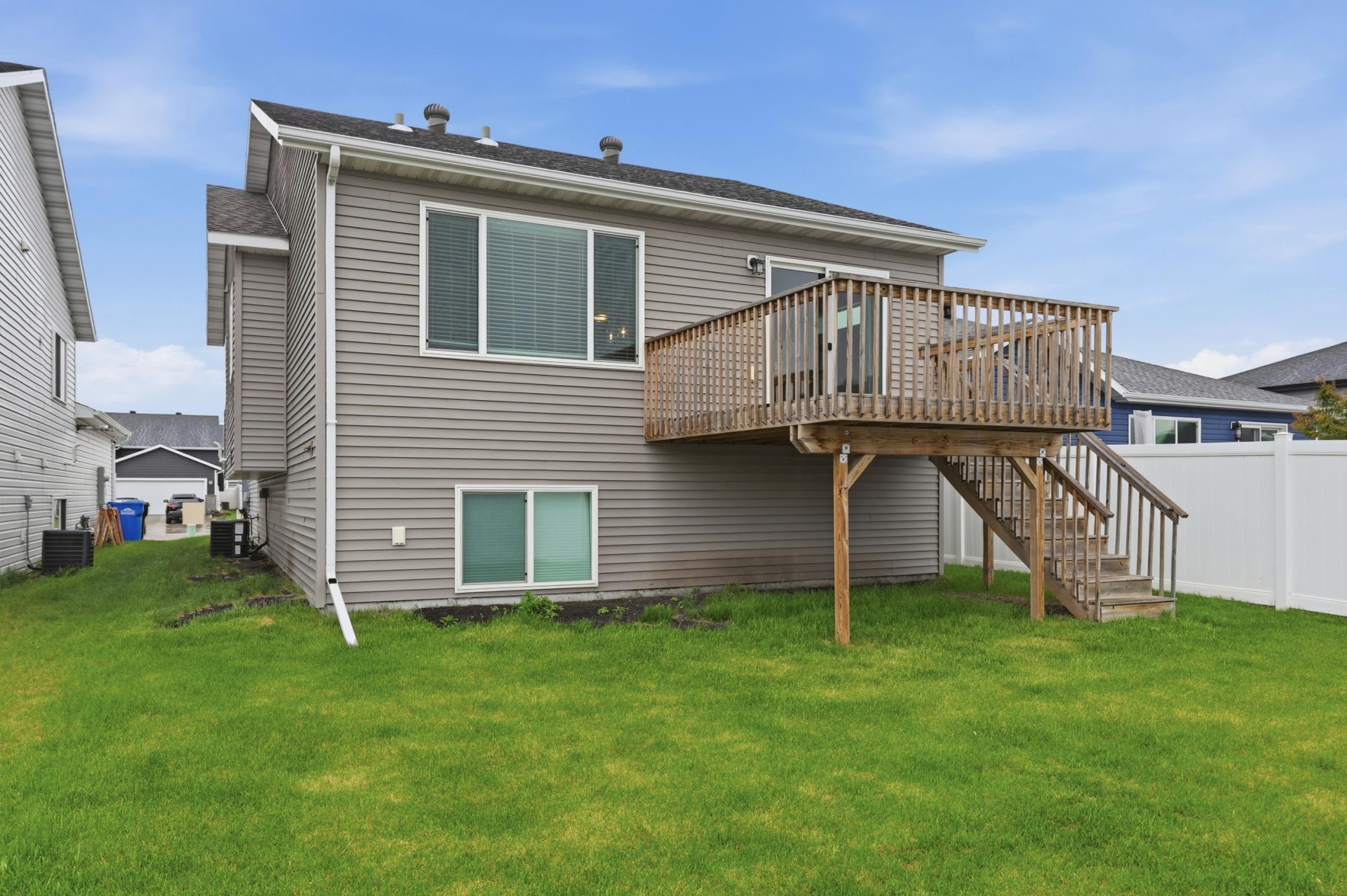 1520 67th Avenue S, Fargo ND 58104 - Photo 23 of 30