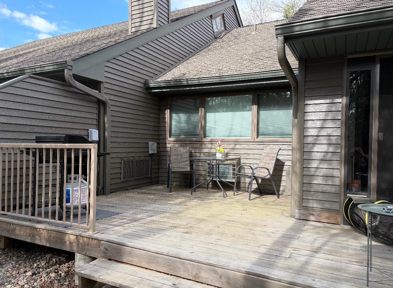 1973 townhouse for sale at 306 Quadna Mountain Road in Hill City, MN — 1 bed, 1 bath (photo 8 of 8)