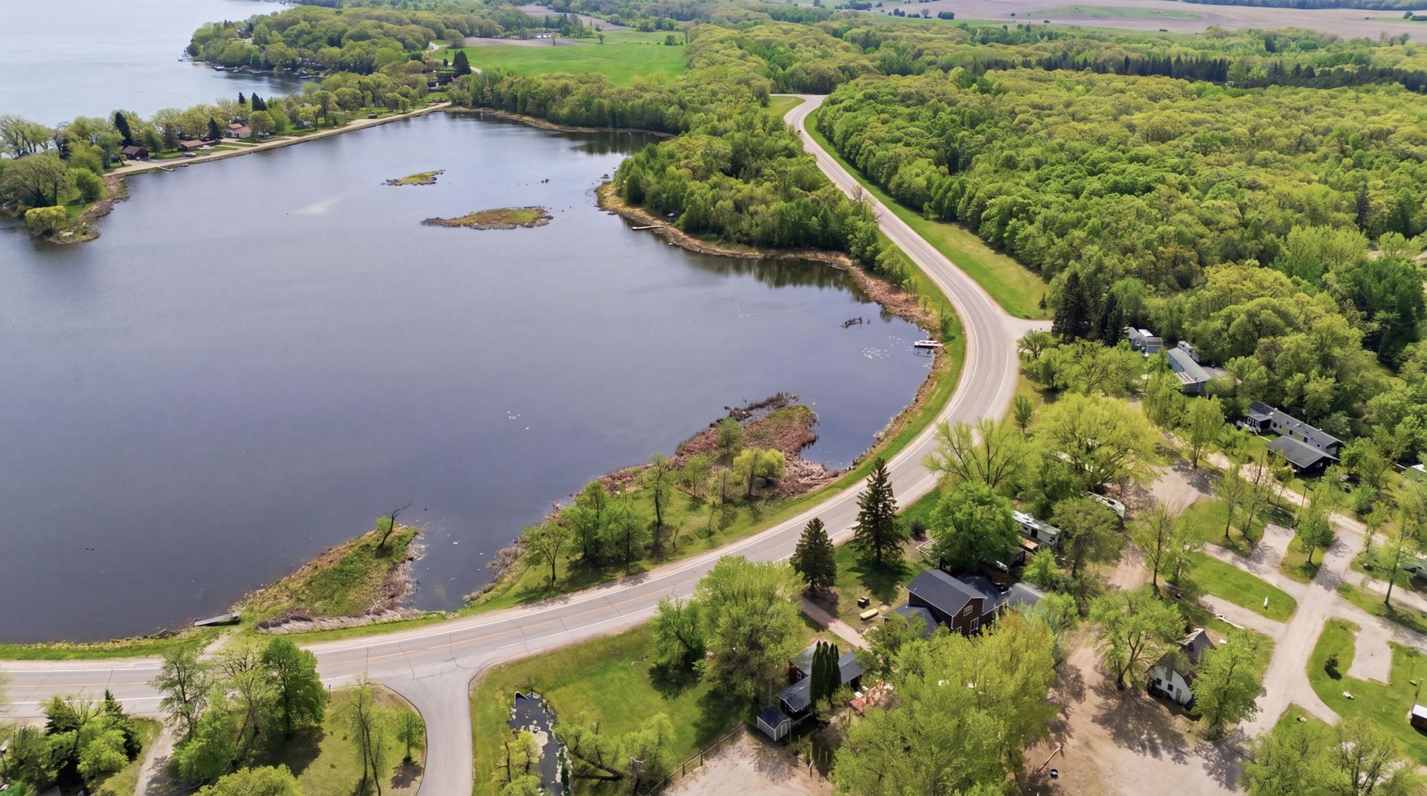 1945 single family home for sale at 12644 County Highway 5 in Lake Park, MN — 2 bed, 2 bath (photo 20 of 25)