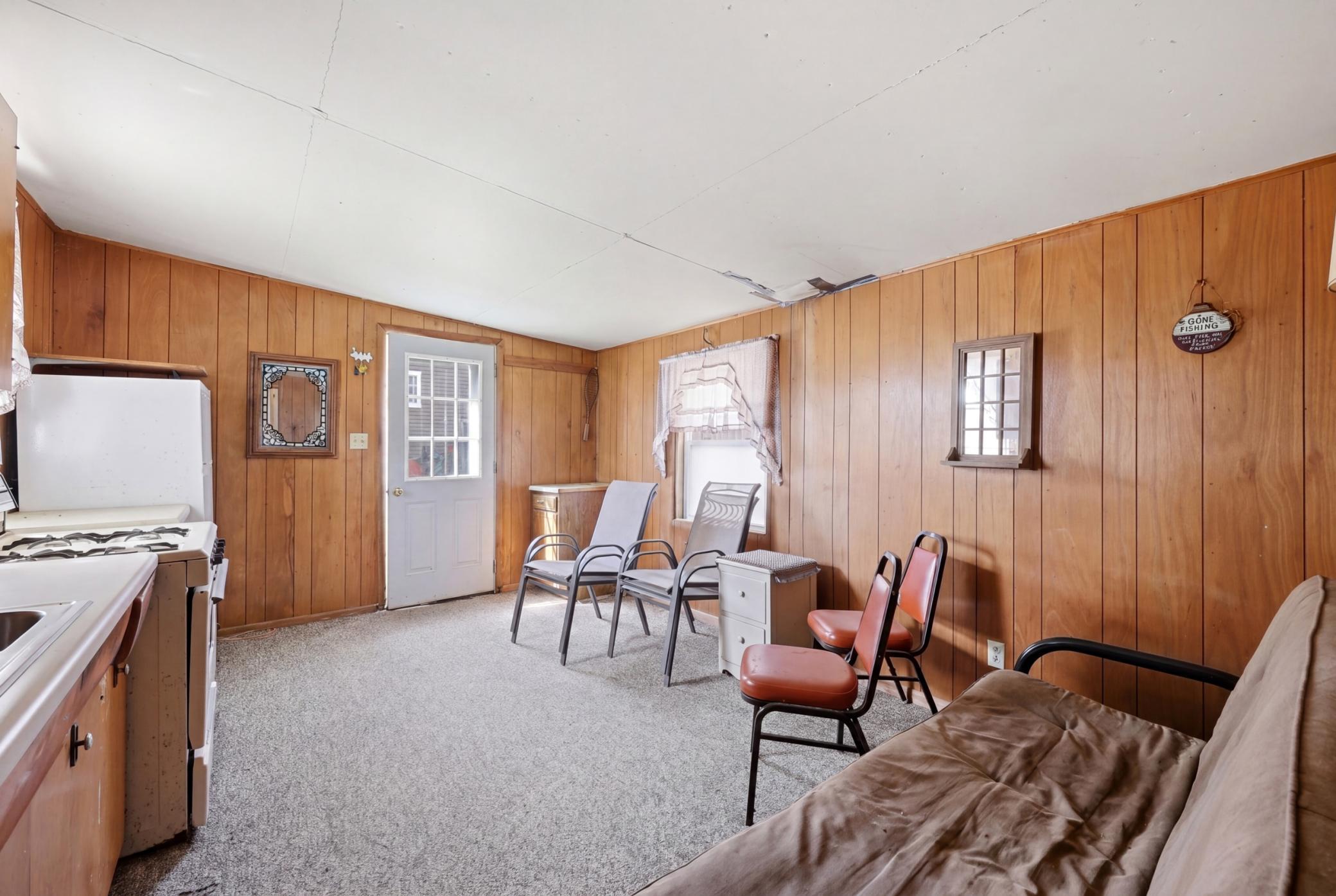 1945 single family home for sale at 12644 County Highway 5 in Lake Park, MN — 2 bed, 2 bath (photo 10 of 25)
